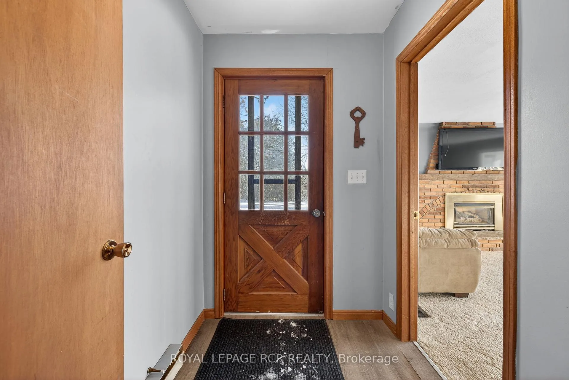 Photo 6 of 285277 County Road 10, Amaranth, Rural Amaranth — HOMEH