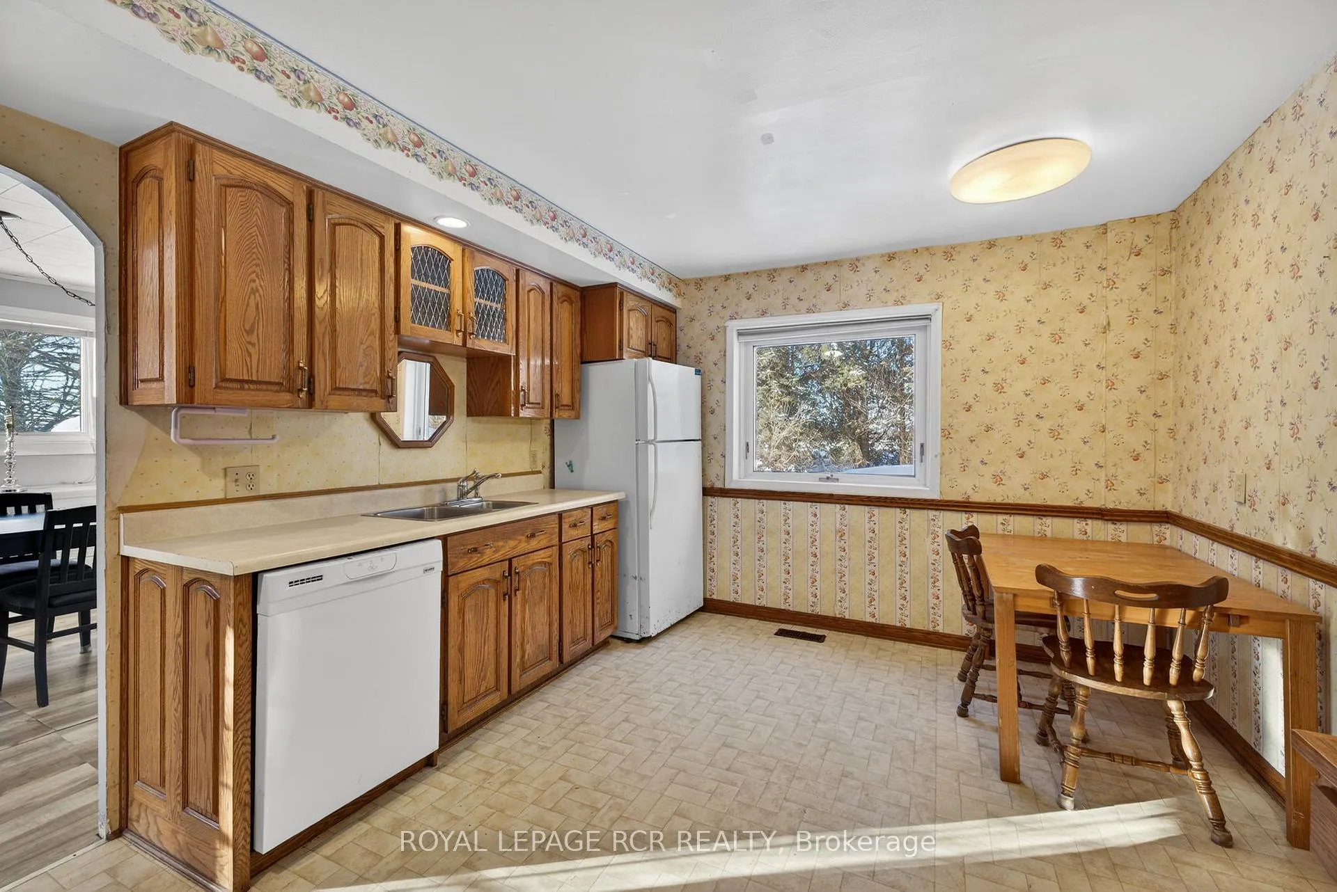 Photo 13 of 285277 County Road 10, Amaranth, Rural Amaranth — HOMEH