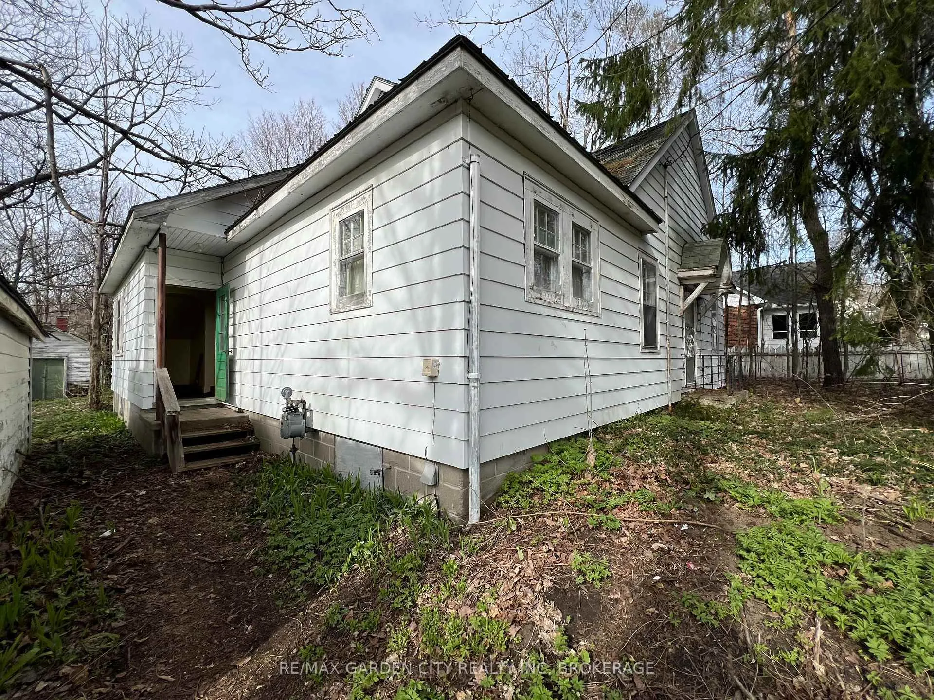 Photo 1 of 770 Bay Street, Gravenhurst, Muskoka (S) — HOMEH