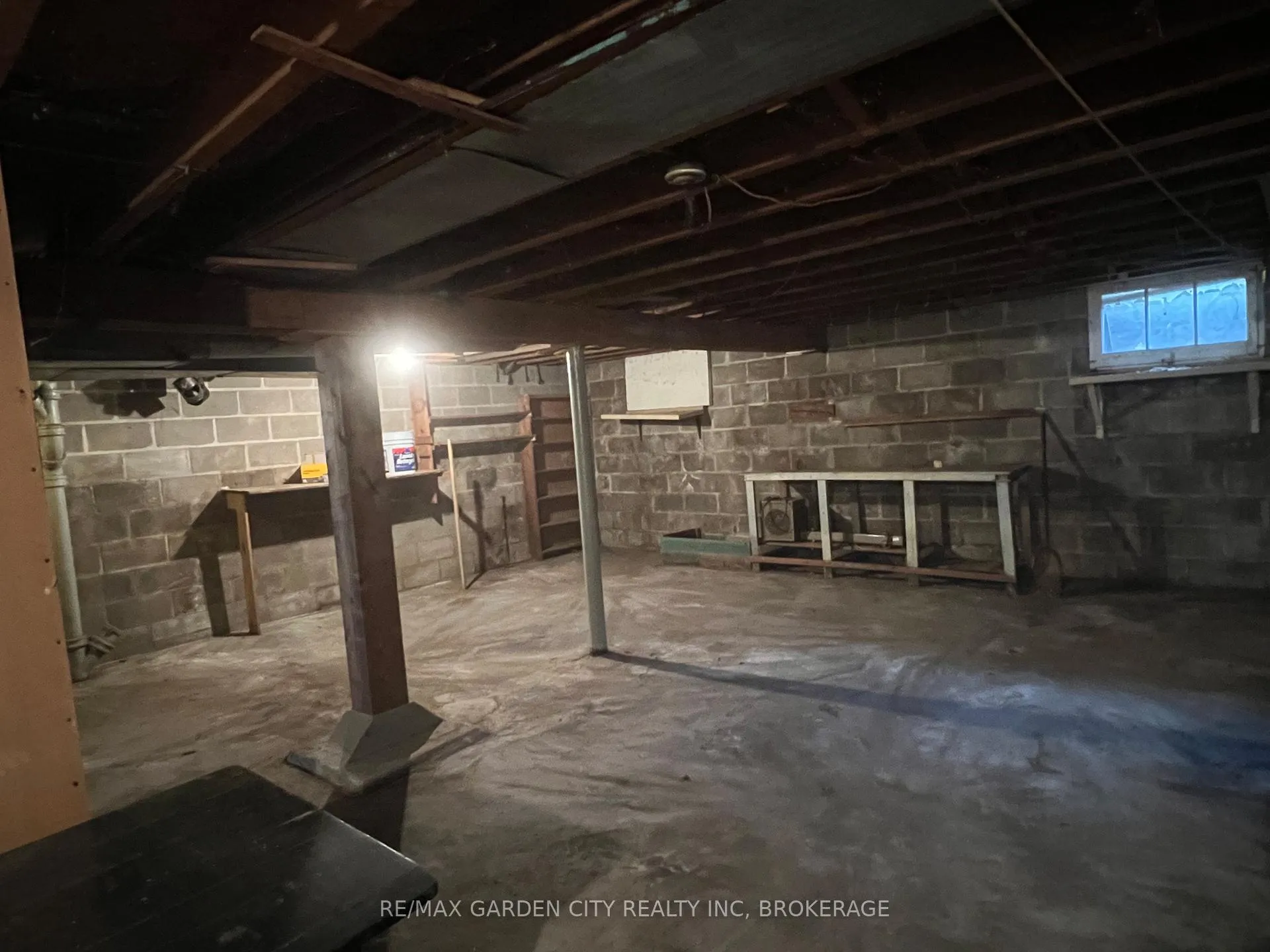 Photo 14 of 770 Bay Street, Gravenhurst, Muskoka (S) — HOMEH