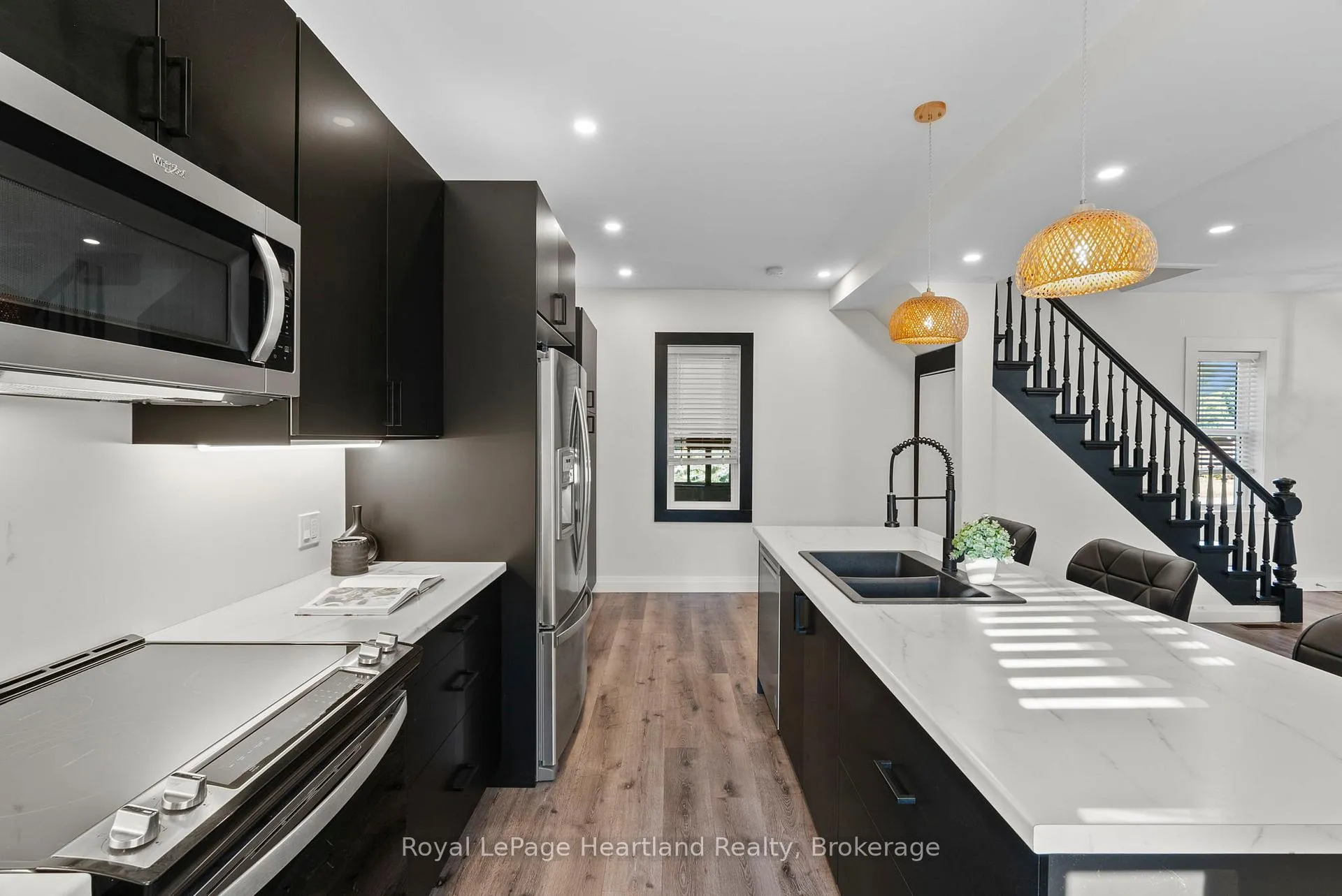 Photo 18 of 15 Queen Street E, Minto — HOMEH