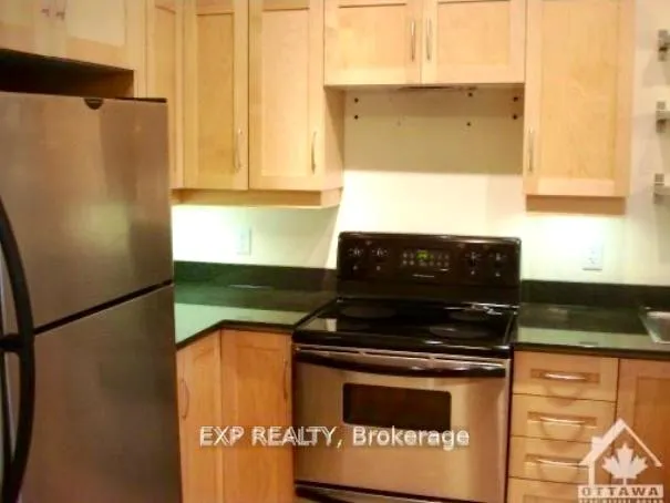 Photo 6 of Unit 402, 290 Powell Avenue, Ottawa, West Centre Town — HOMEH