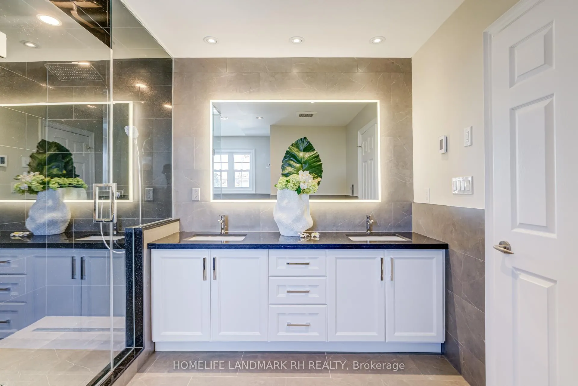 Photo 26 of 12 Father McGinn Road, Markham, Cathedraltown — HOMEH