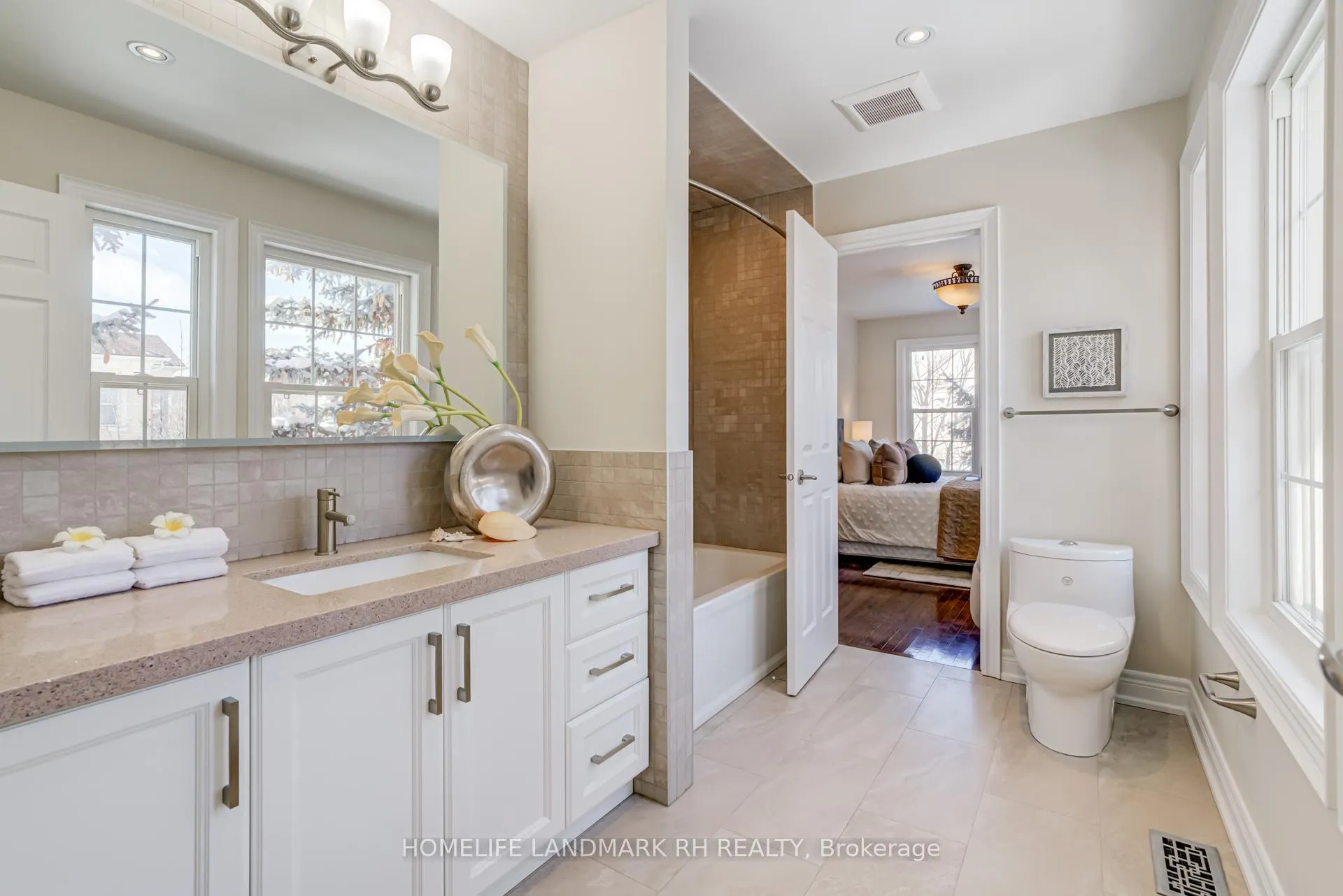 Photo 31 of 12 Father McGinn Road, Markham, Cathedraltown — HOMEH
