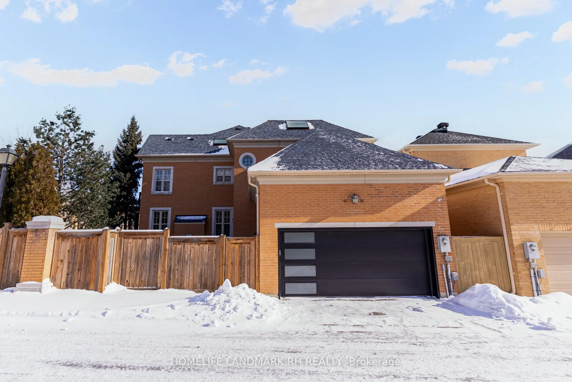 Photo 48 of 12 Father McGinn Road, Markham, Cathedraltown — HOMEH