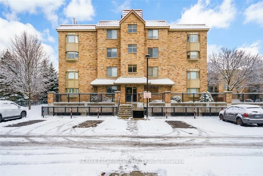 Photo of Unit 211, 3499 Upper Middle Road