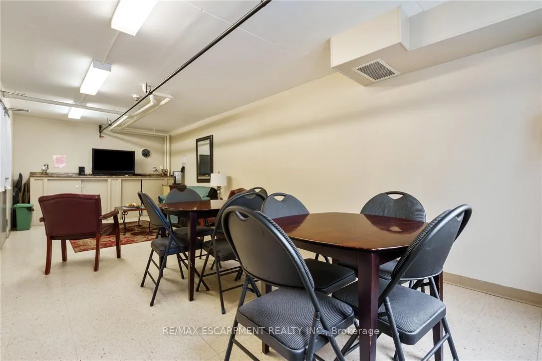 Photo 35 of Unit 211, 3499 Upper Middle Road, Burlington, Headon — HOMEH
