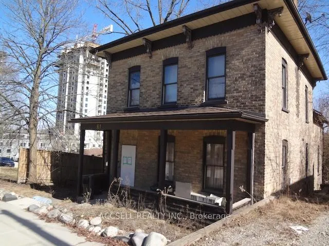 Photo 2 of 61 Madison Avenue S, Kitchener, King East — HOMEH