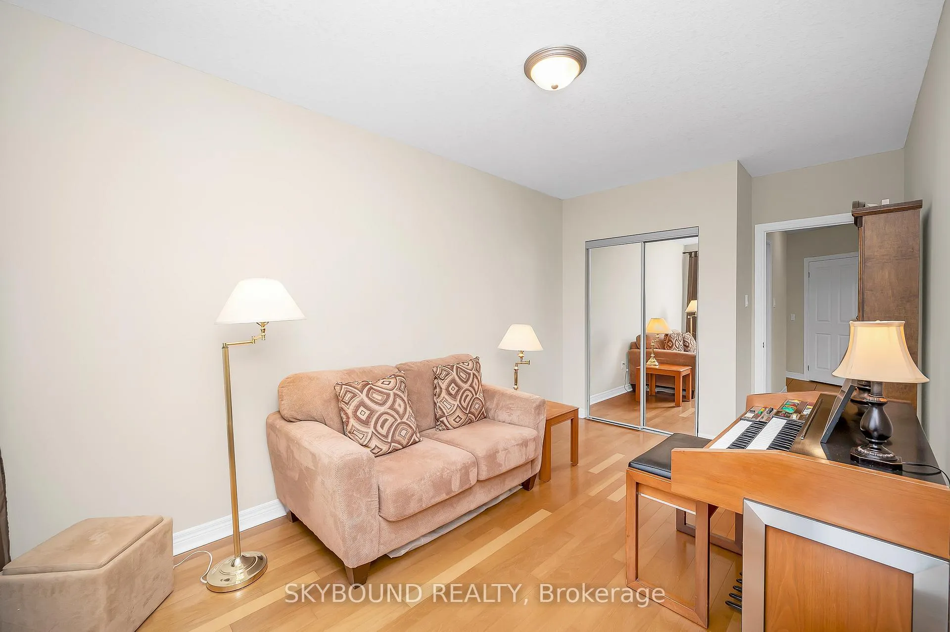 Photo 28 of Unit 505, 1998 Ironstone Drive, Burlington, Uptown — HOMEH