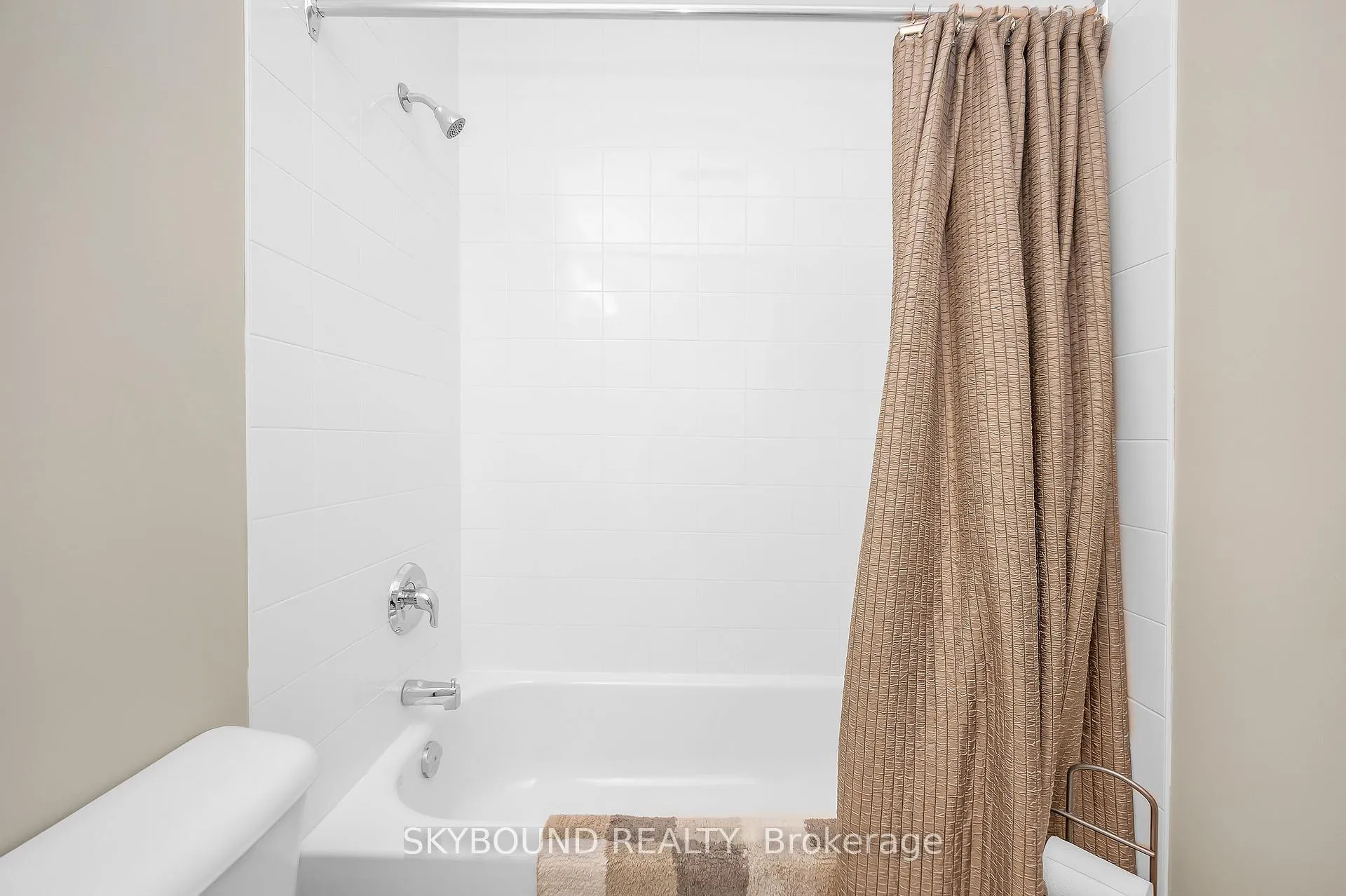 Photo 30 of Unit 505, 1998 Ironstone Drive, Burlington, Uptown — HOMEH