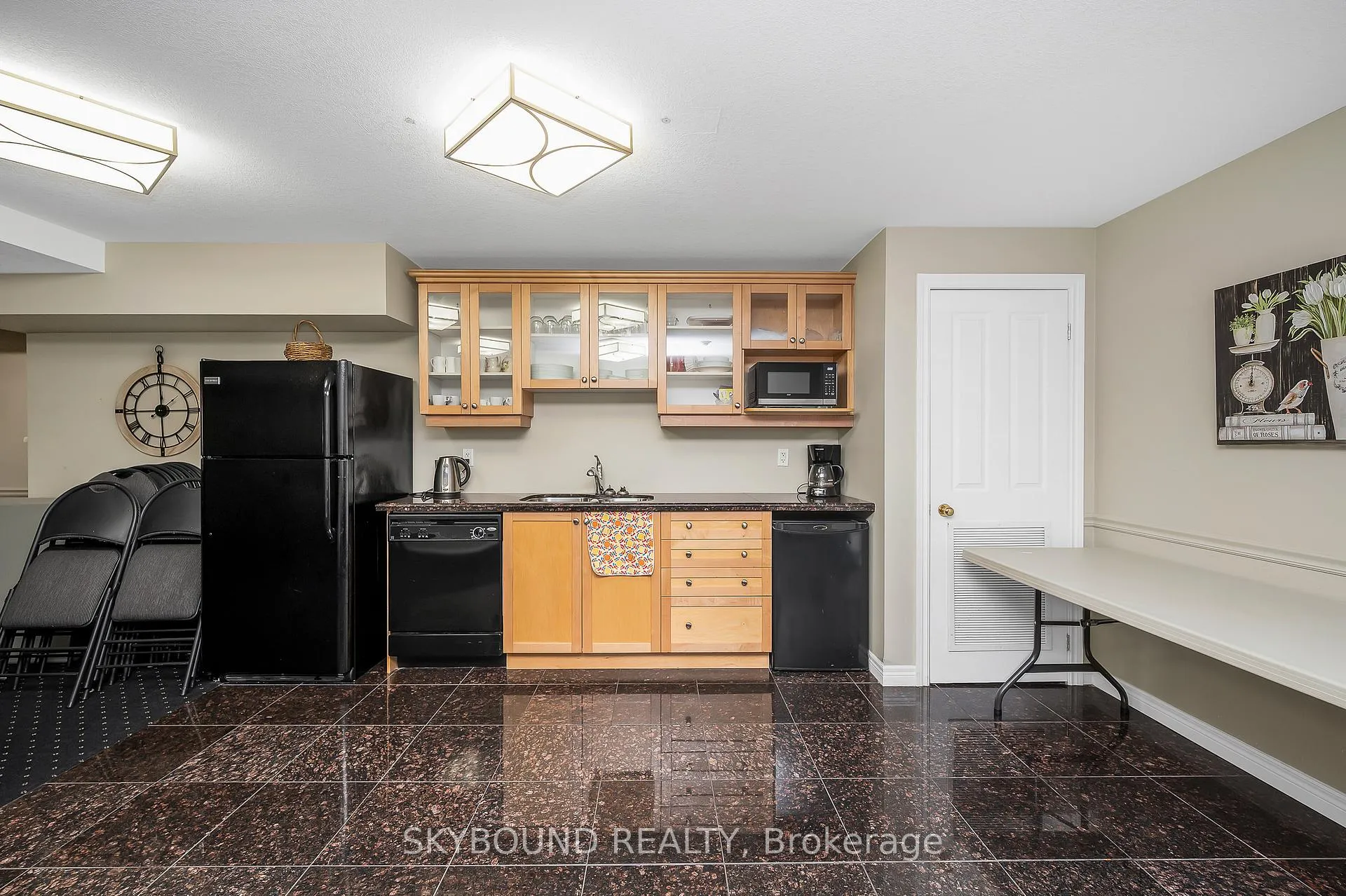 Photo 34 of Unit 505, 1998 Ironstone Drive, Burlington, Uptown — HOMEH