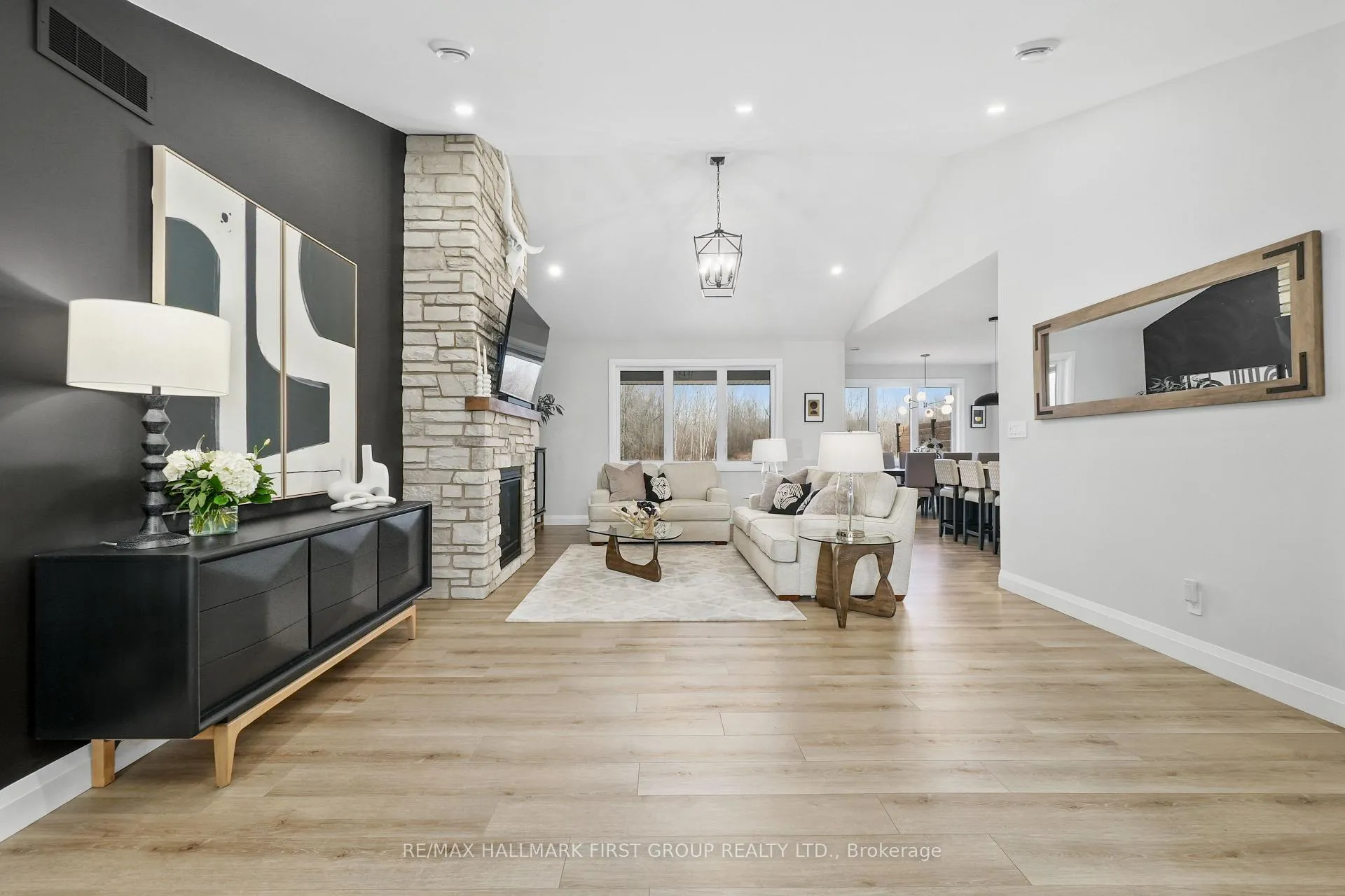 Photo 9 of 316 Lakeshore Road, Brighton — HOMEH