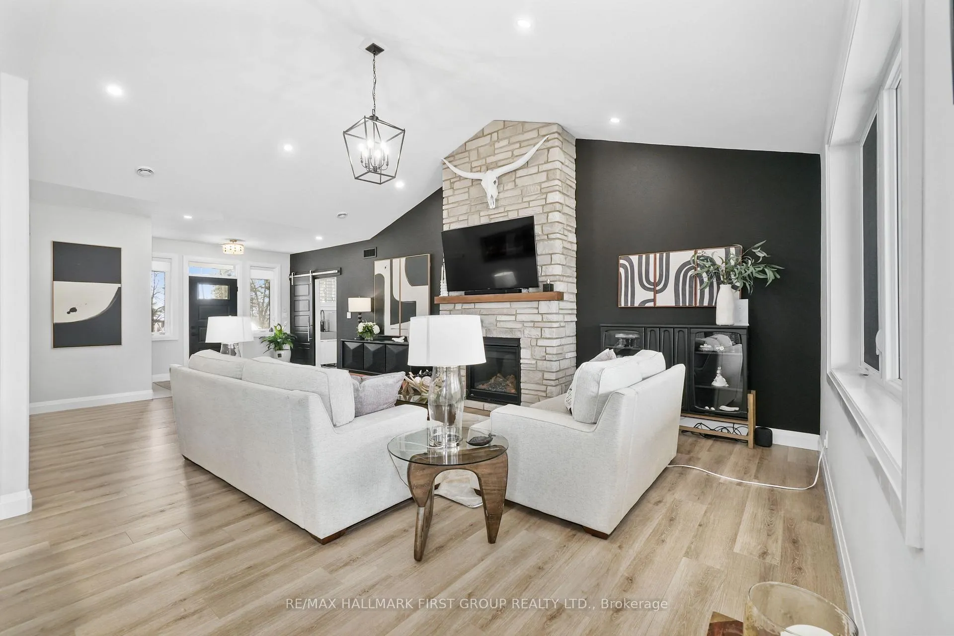 Photo 13 of 316 Lakeshore Road, Brighton — HOMEH