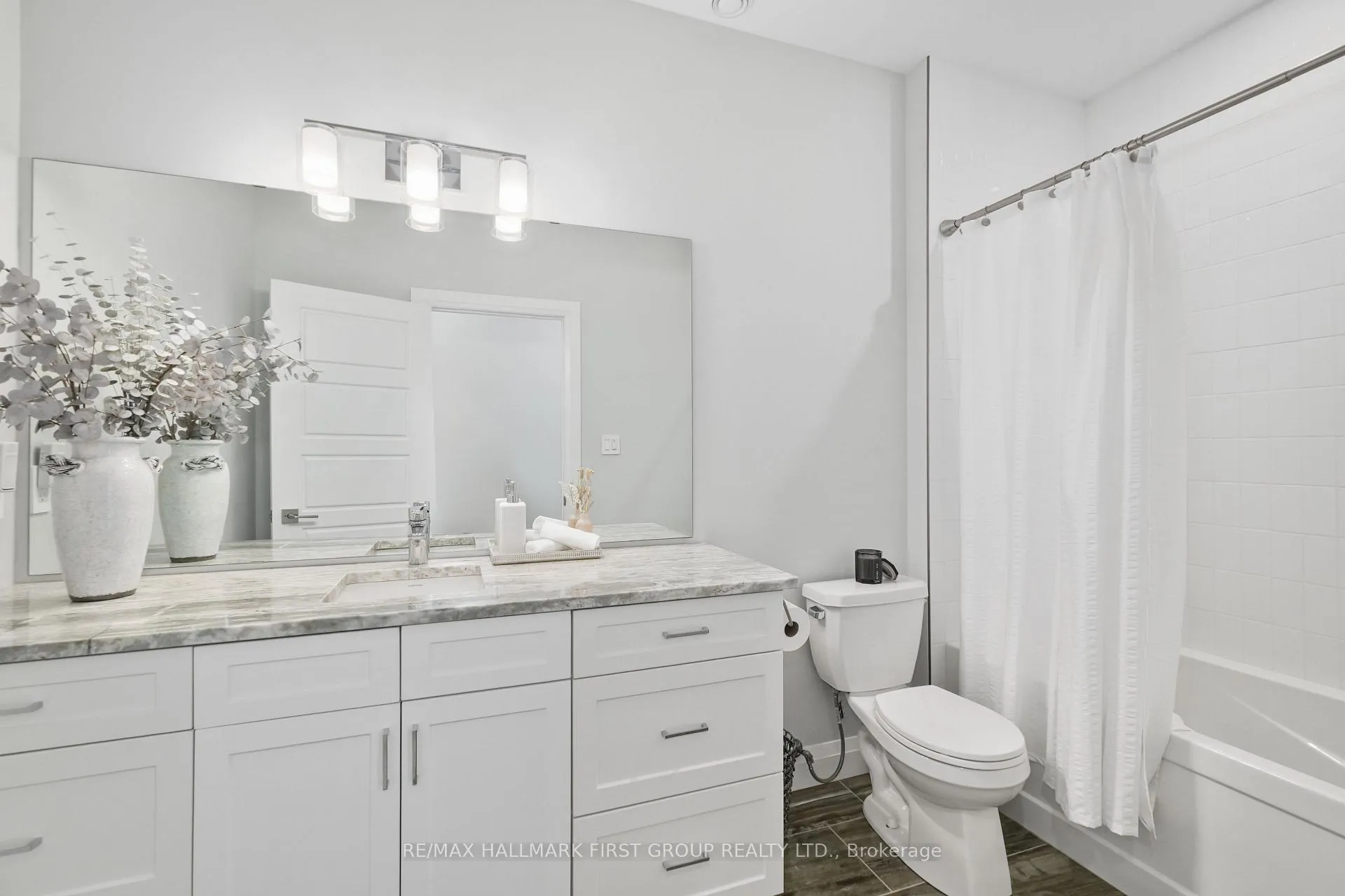 Photo 34 of 316 Lakeshore Road, Brighton — HOMEH
