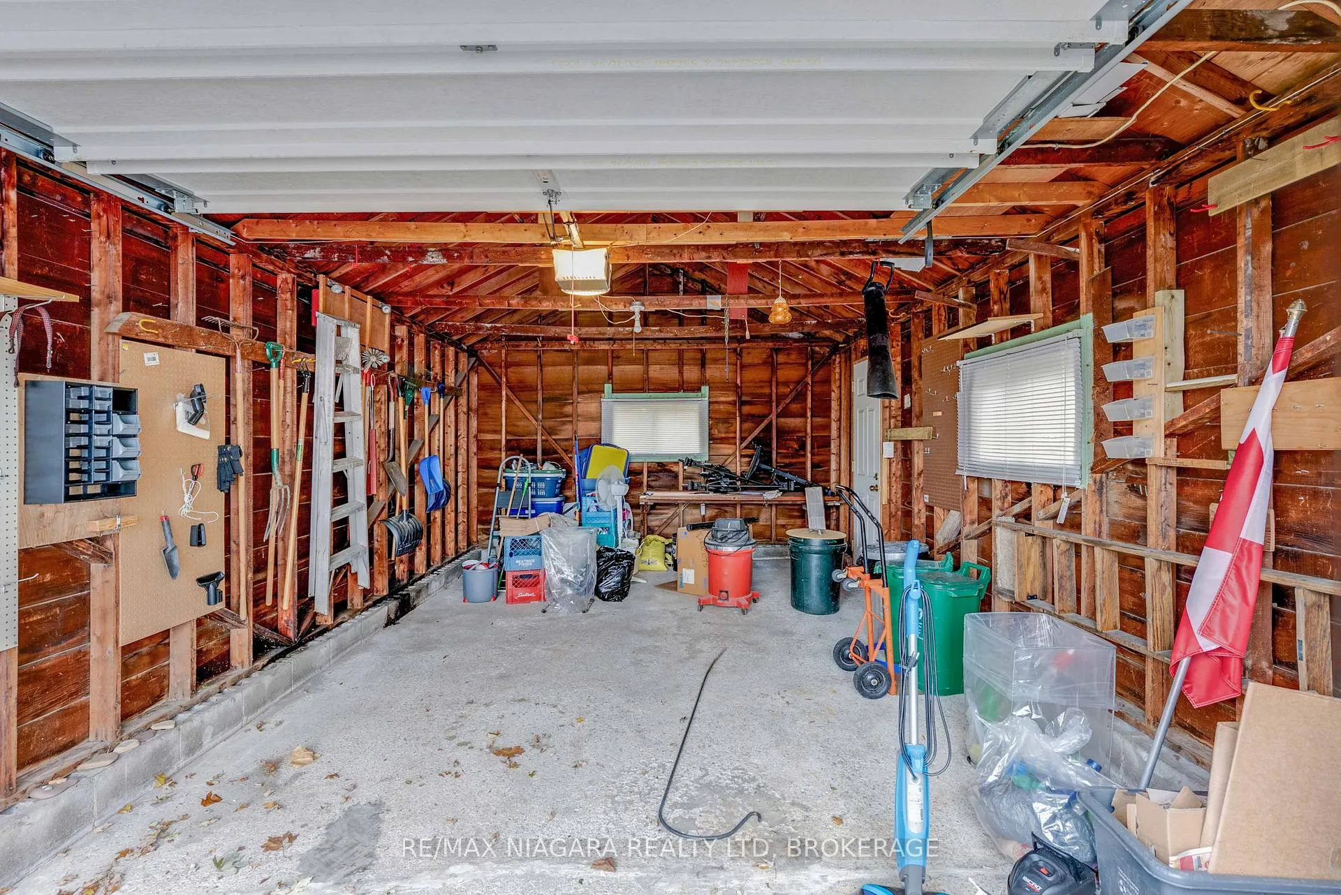 Photo 26 of 53 Metcalfe Street, Thorold, Thorold Downtown — HOMEH