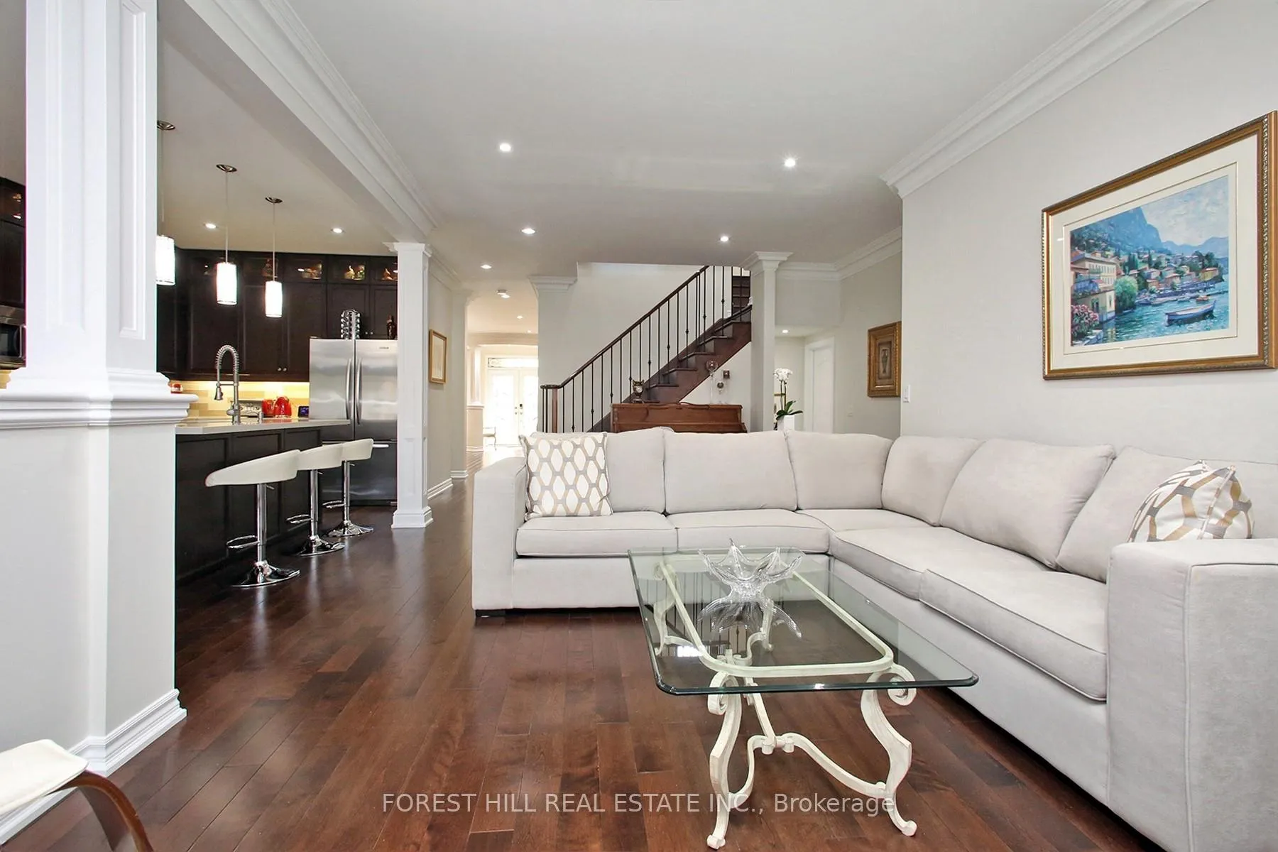 Photo 11 of 109 Heintzman Crescent, Vaughan, Patterson — HOMEH