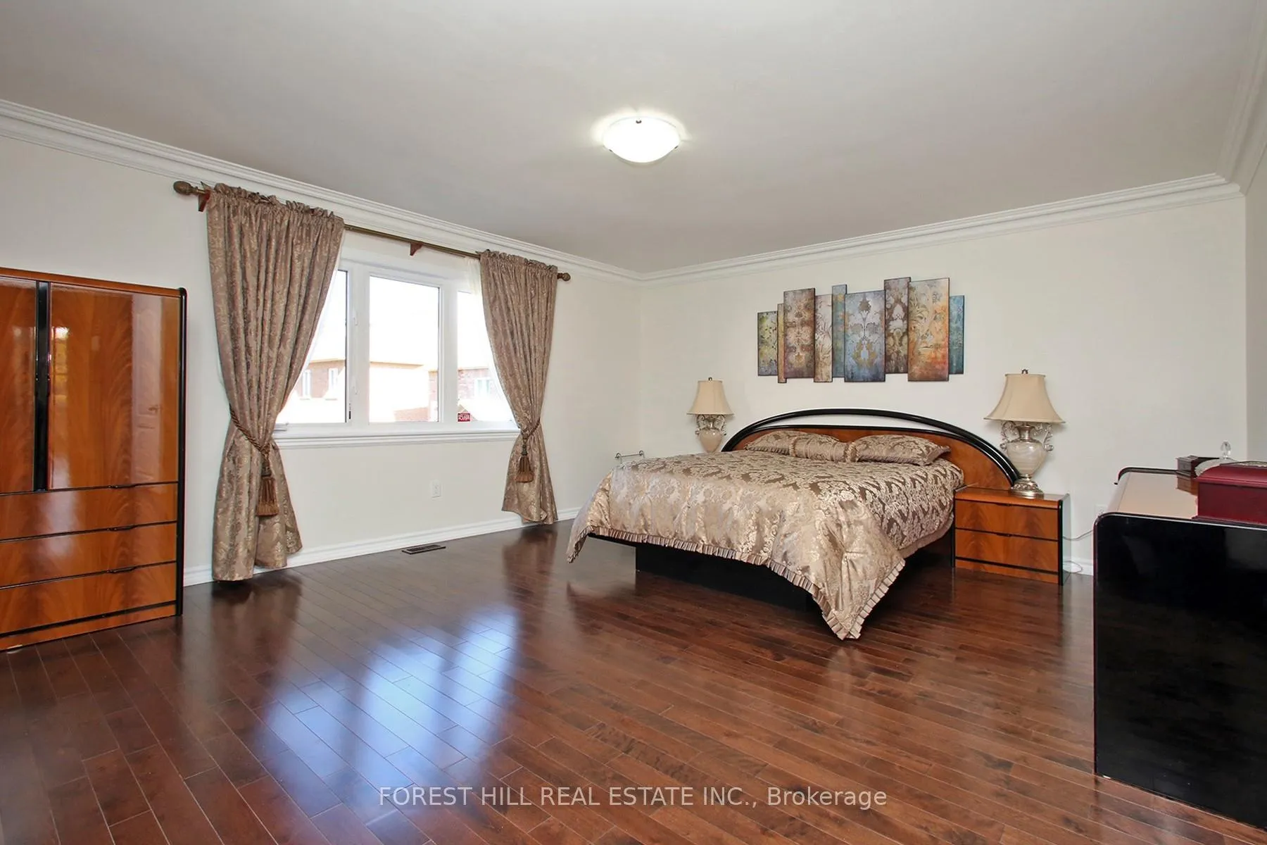 Photo 13 of 109 Heintzman Crescent, Vaughan, Patterson — HOMEH