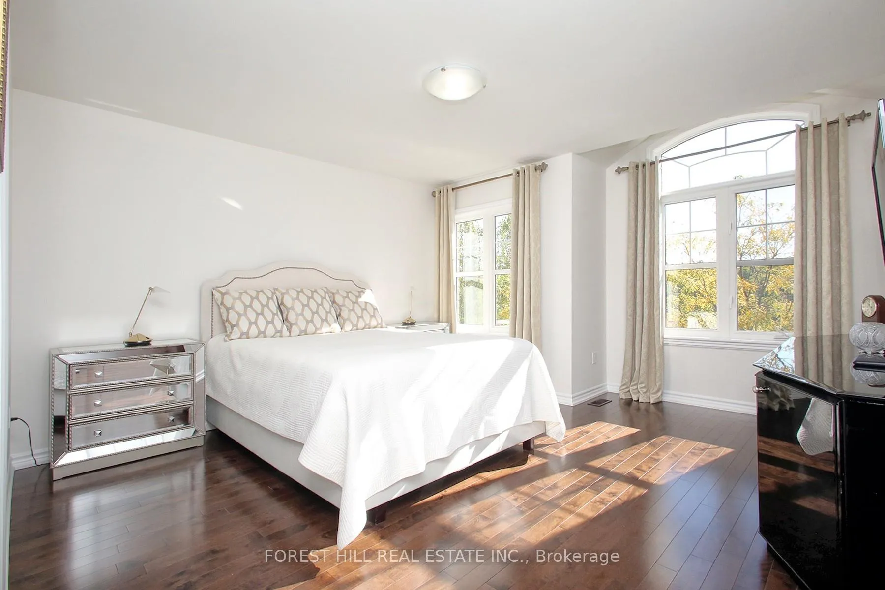 Photo 18 of 109 Heintzman Crescent, Vaughan, Patterson — HOMEH