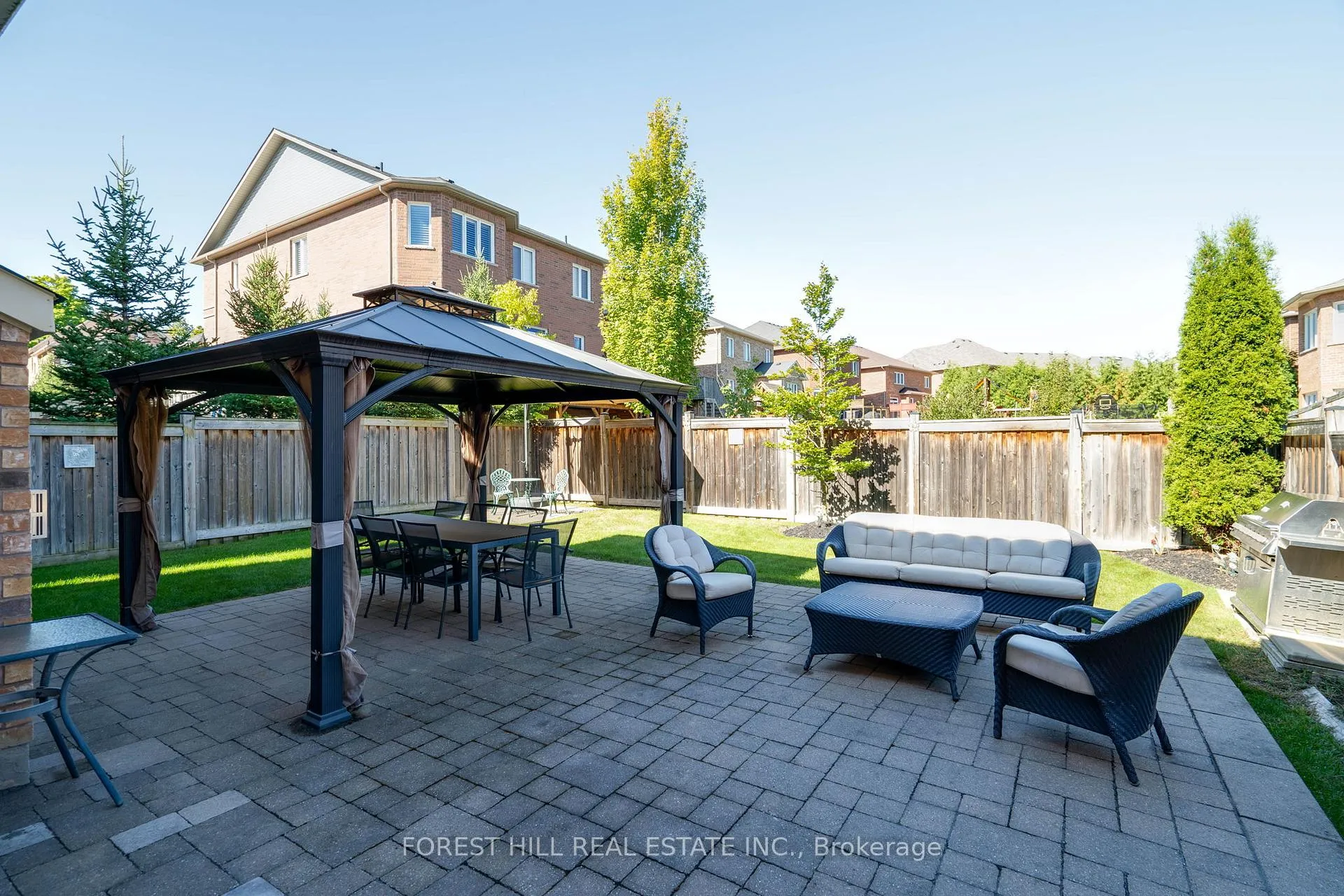 Photo 25 of 109 Heintzman Crescent, Vaughan, Patterson — HOMEH