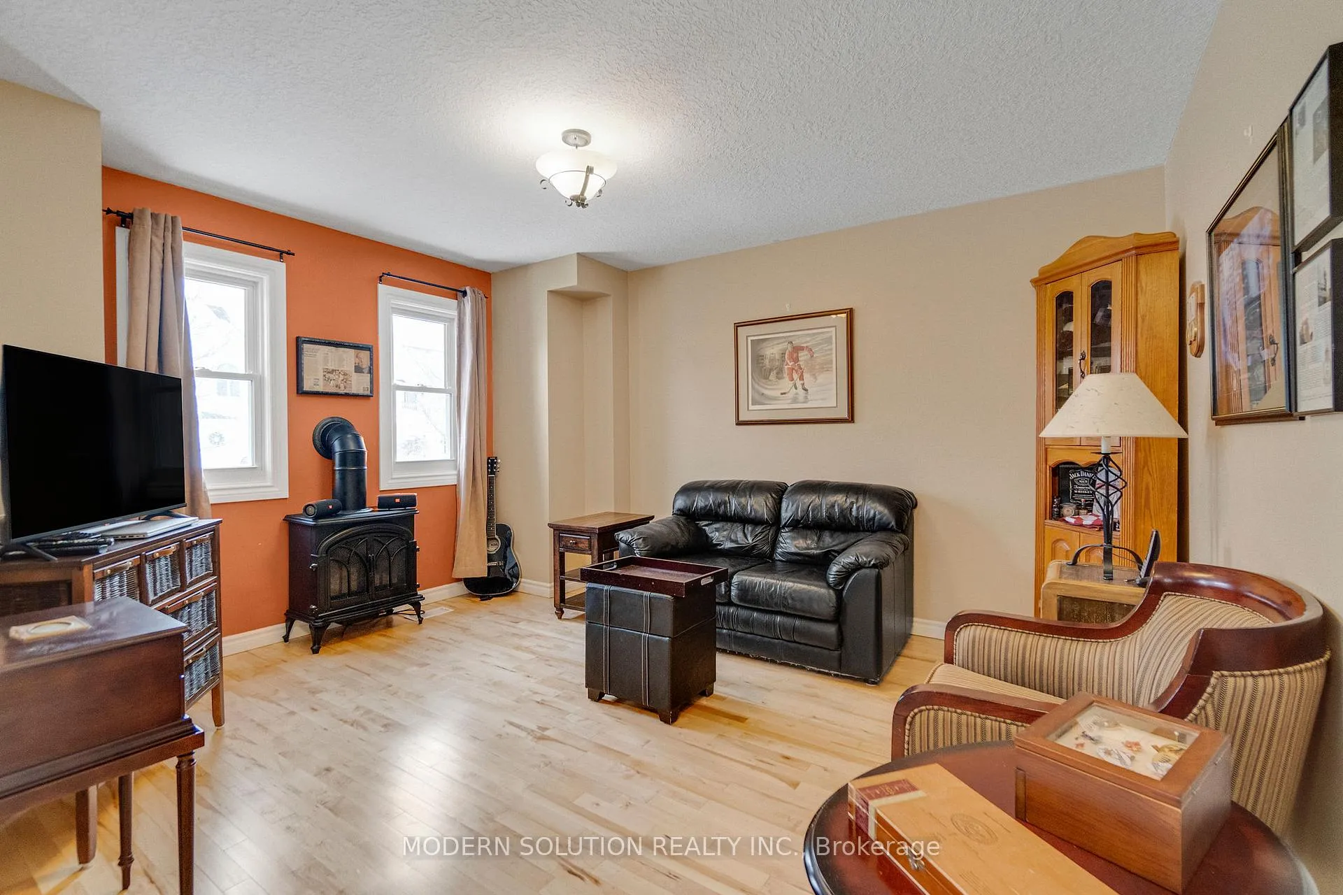 Photo 7 of 187 Milne Place, Guelph/Eramosa, Rockwood — HOMEH