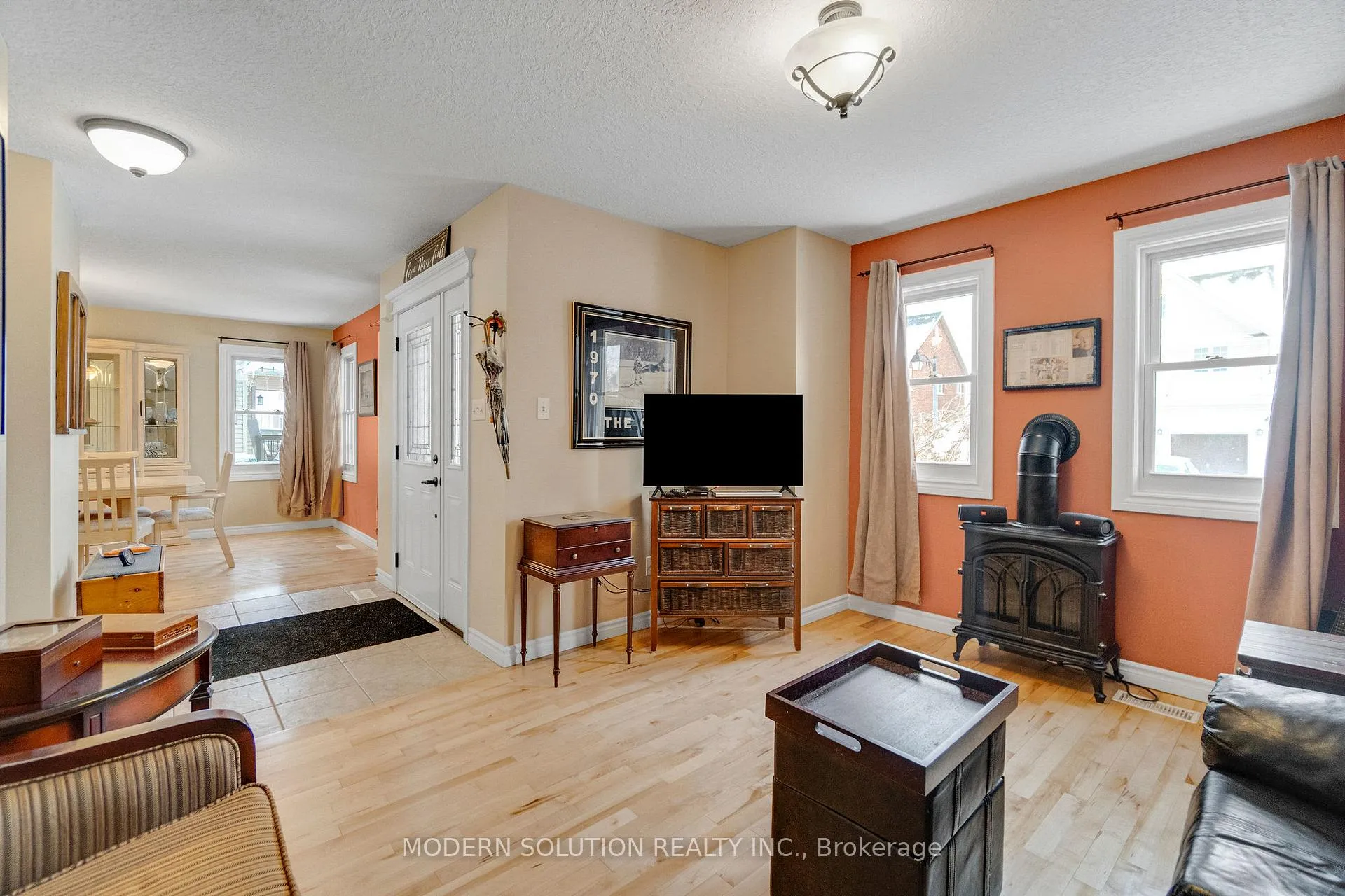Photo 8 of 187 Milne Place, Guelph/Eramosa, Rockwood — HOMEH