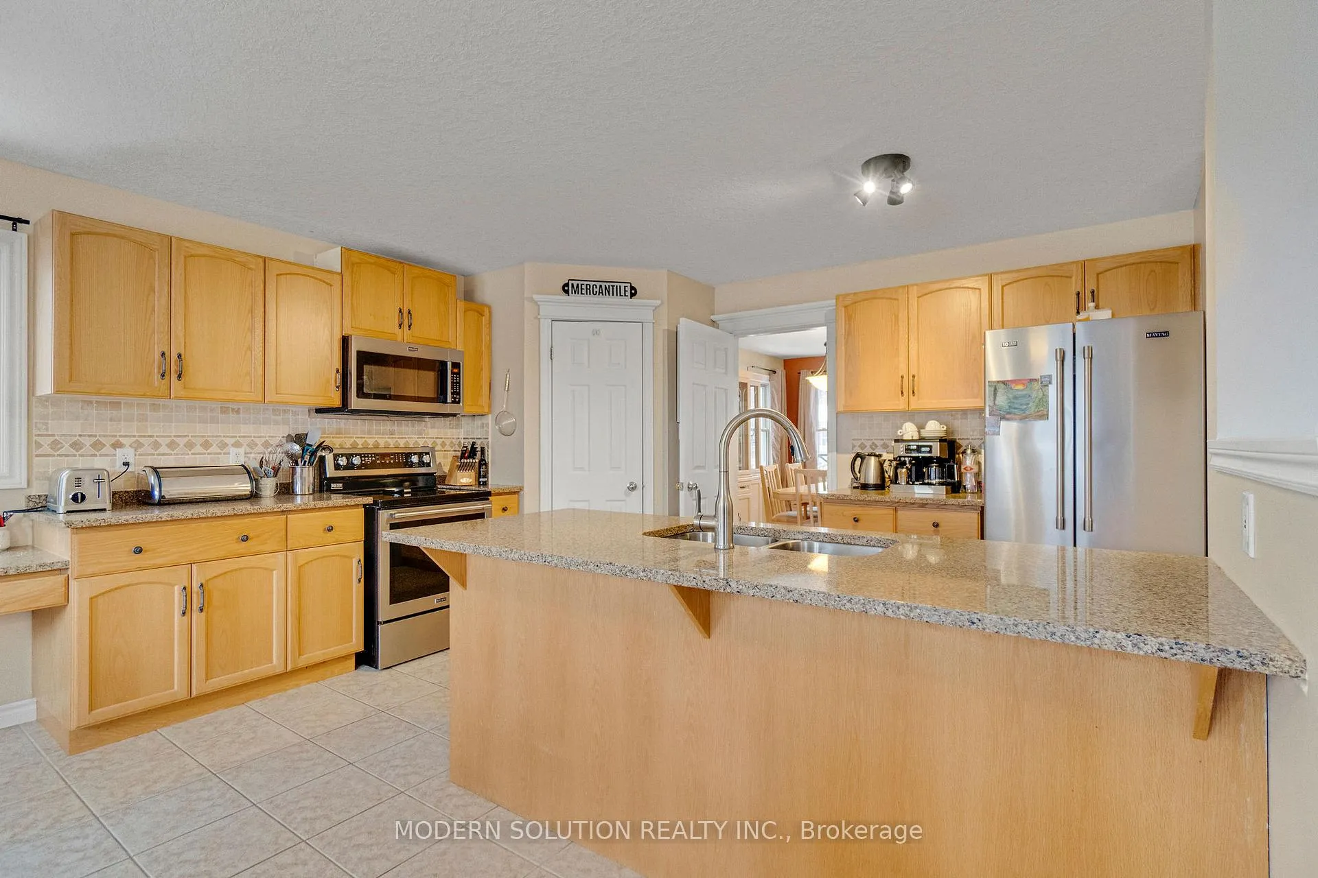 Photo 13 of 187 Milne Place, Guelph/Eramosa, Rockwood — HOMEH