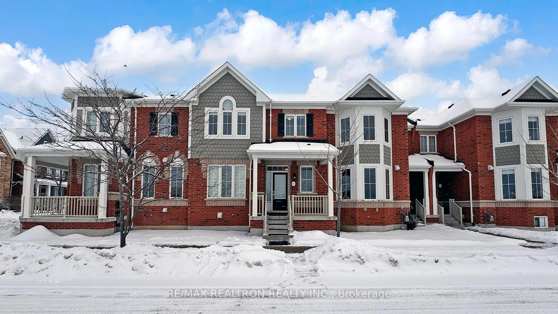 Photo 2 of 61 Lawrence Pilkington Avenue, Markham, Cornell — HOMEH