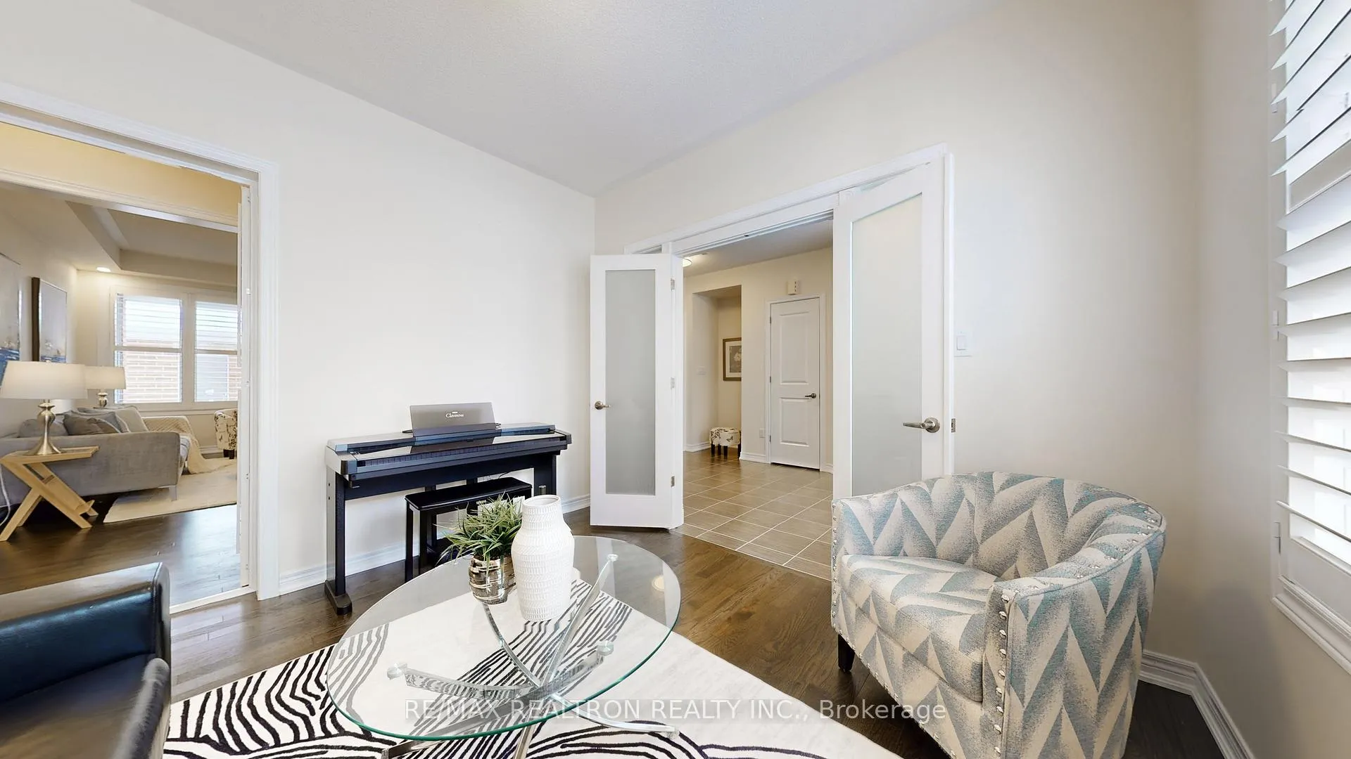 Photo 6 of 61 Lawrence Pilkington Avenue, Markham, Cornell — HOMEH