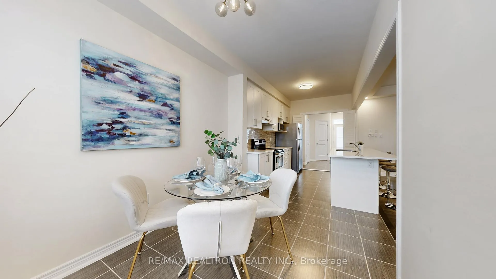 Photo 18 of 61 Lawrence Pilkington Avenue, Markham, Cornell — HOMEH