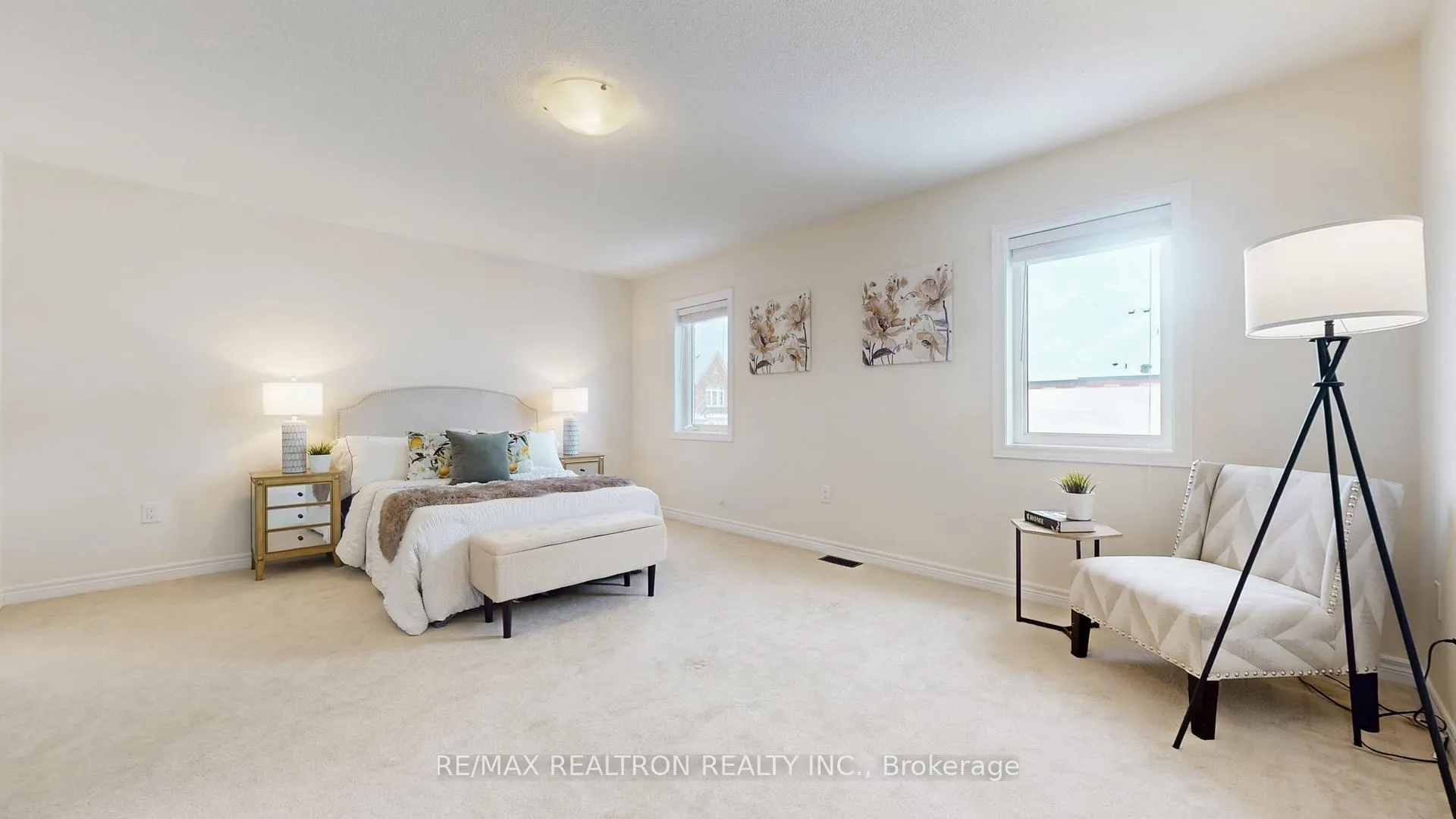 Photo 24 of 61 Lawrence Pilkington Avenue, Markham, Cornell — HOMEH