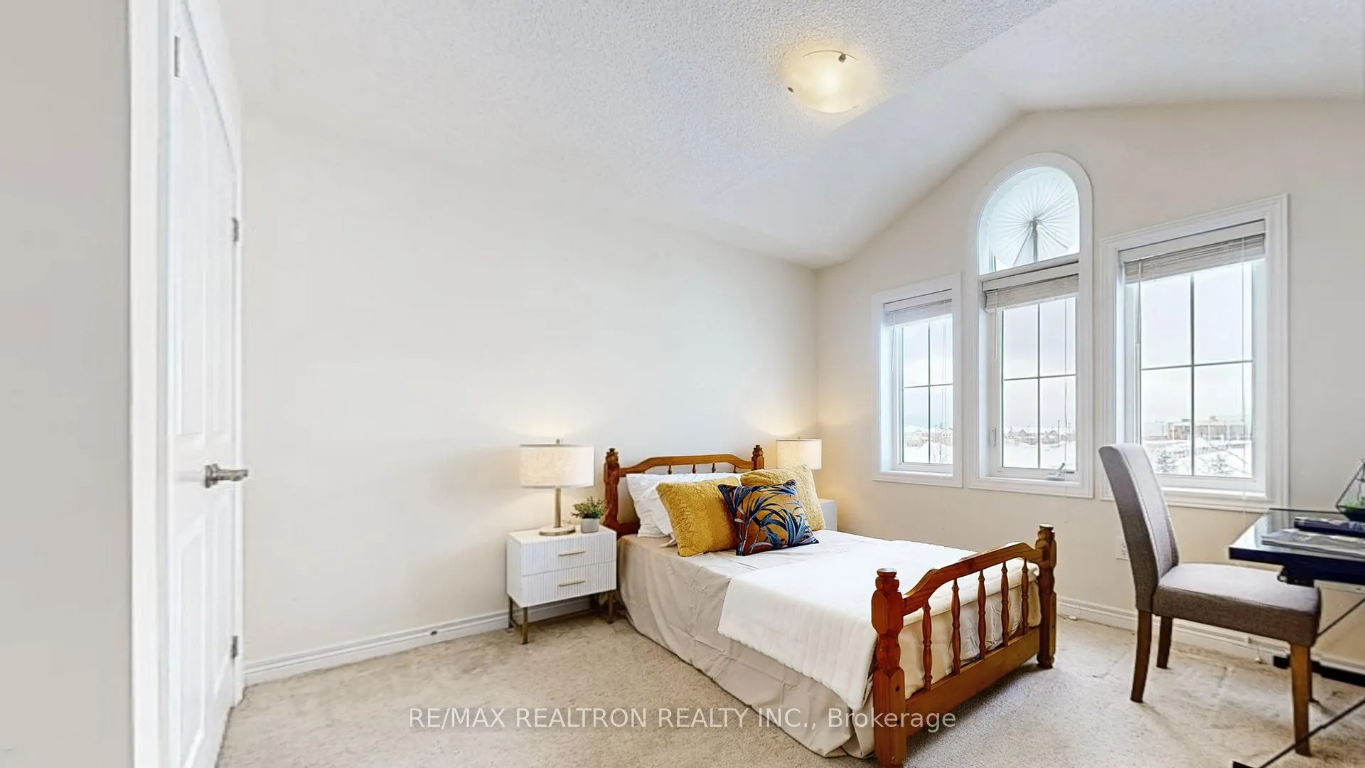 Photo 29 of 61 Lawrence Pilkington Avenue, Markham, Cornell — HOMEH