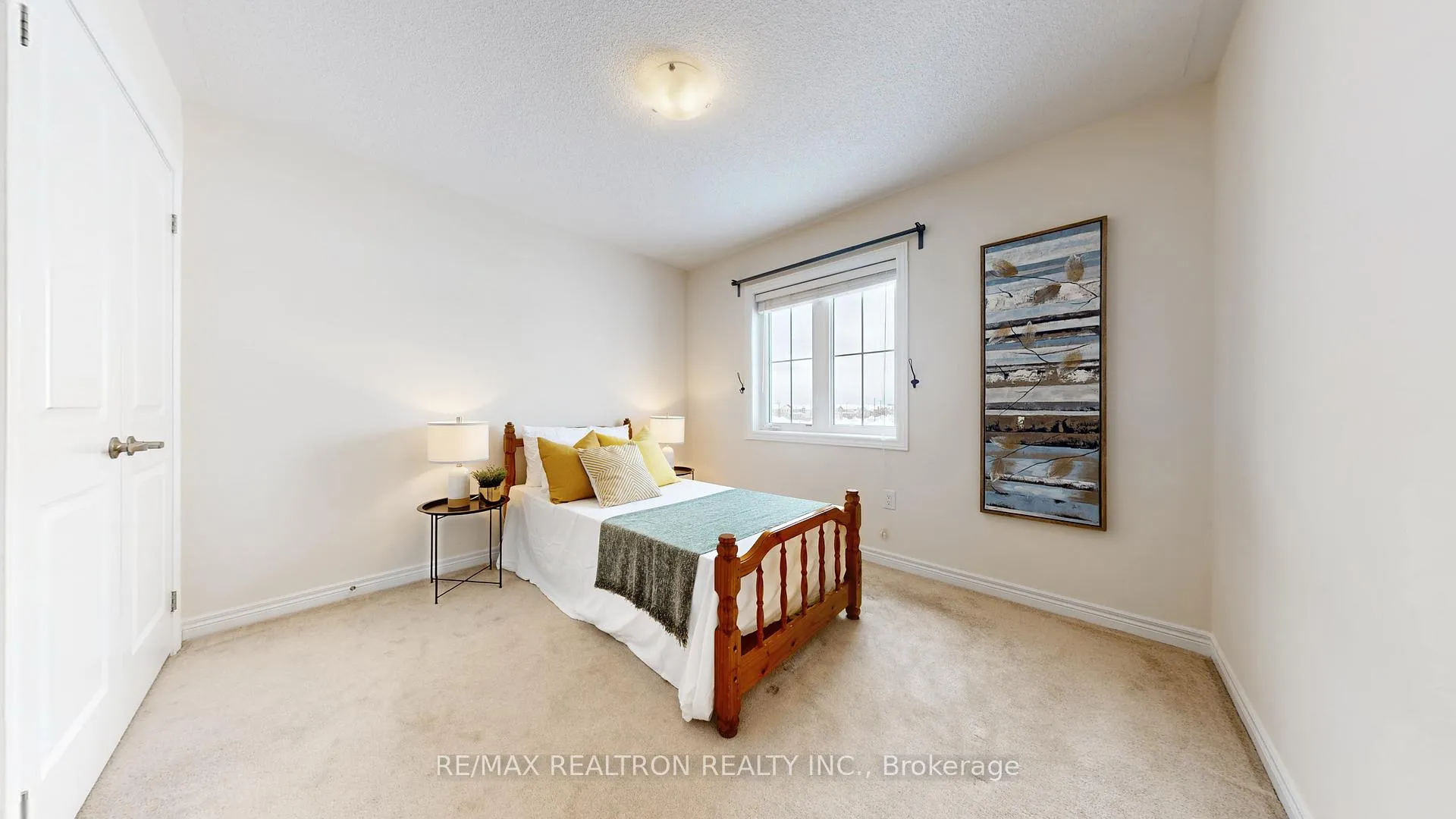 Photo 32 of 61 Lawrence Pilkington Avenue, Markham, Cornell — HOMEH
