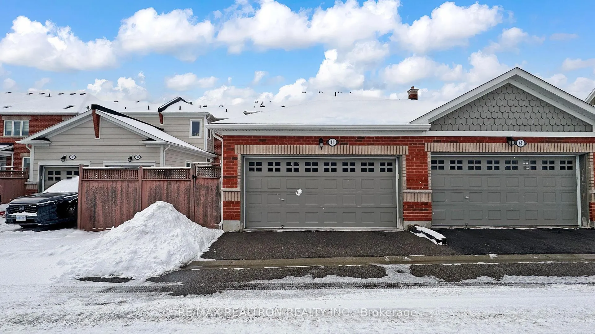 Photo 39 of 61 Lawrence Pilkington Avenue, Markham, Cornell — HOMEH