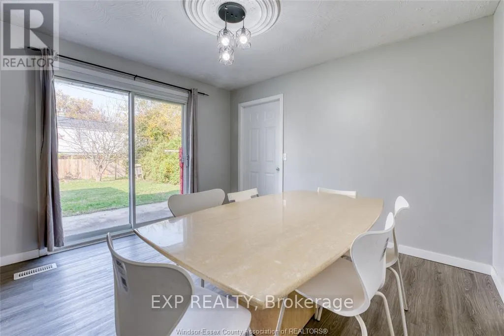 Photo 11 of 7 Debergh Avenue, Leamington — HOMEH