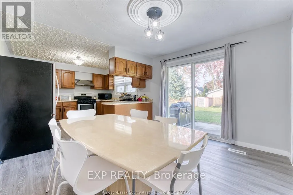 Photo 12 of 7 Debergh Avenue, Leamington — HOMEH