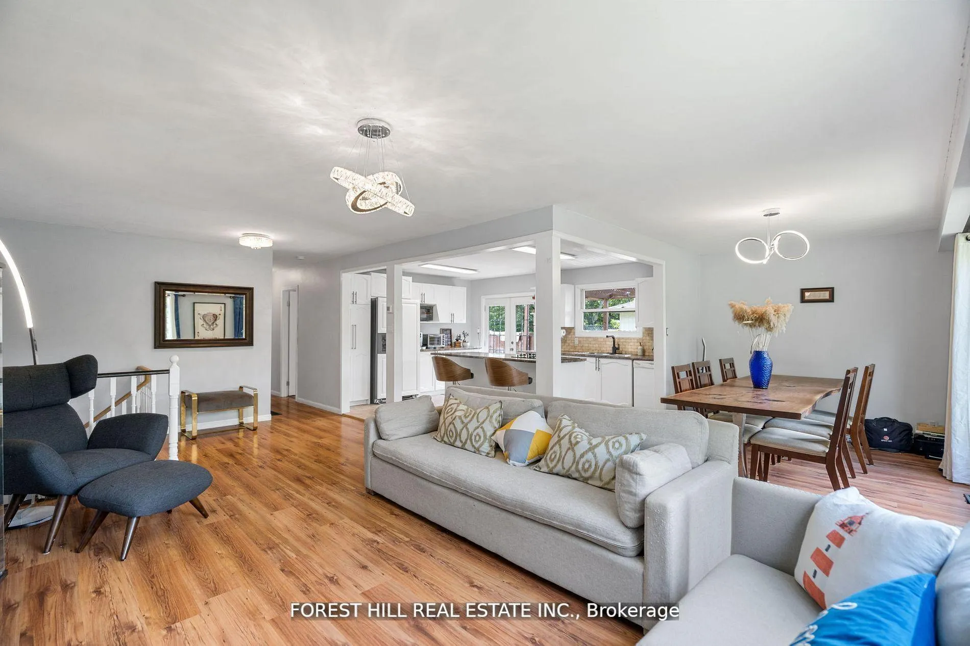 Photo 8 of 2213 Spring Street, Innisfil, Alcona — HOMEH