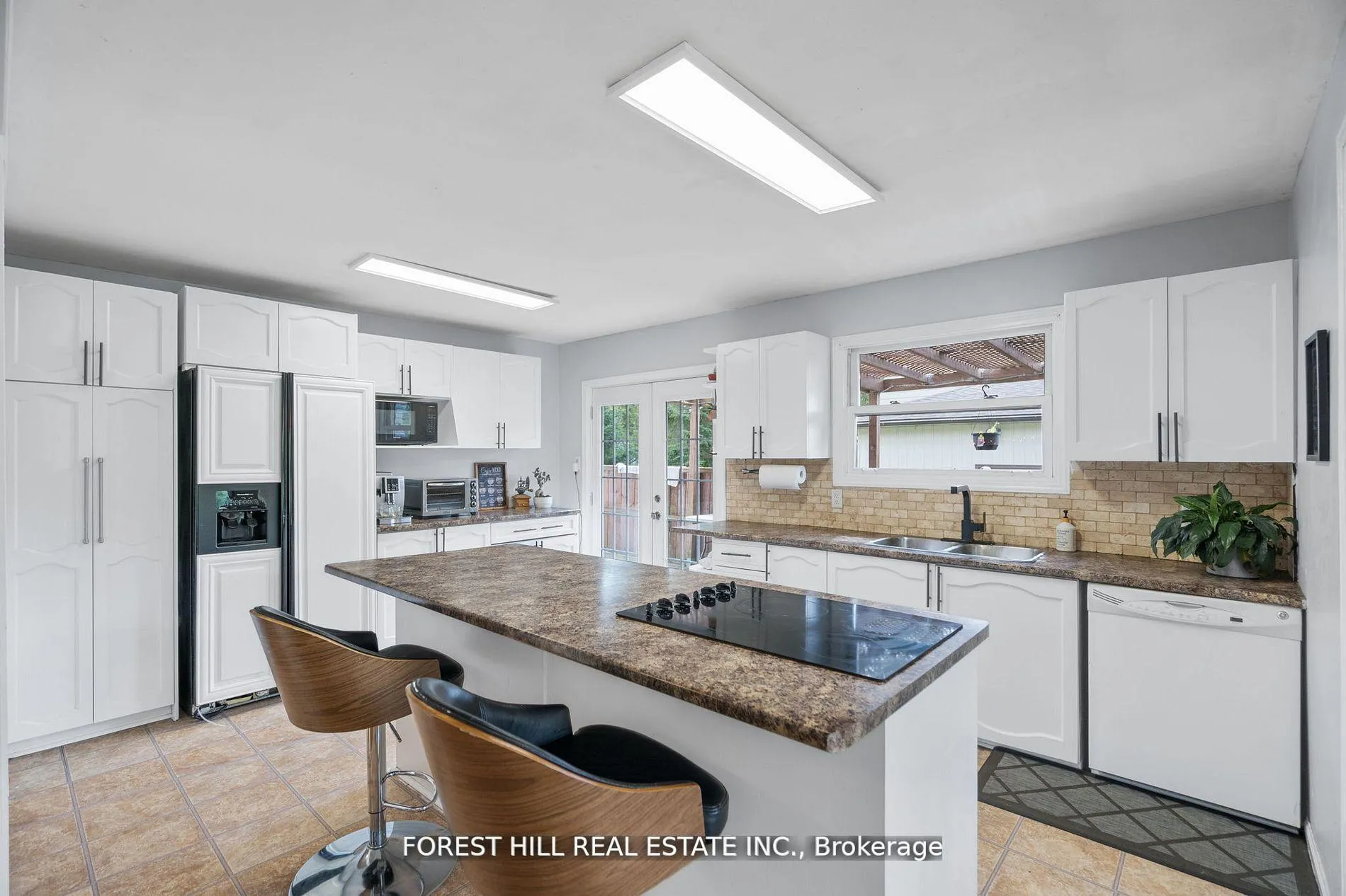 Photo 10 of 2213 Spring Street, Innisfil, Alcona — HOMEH
