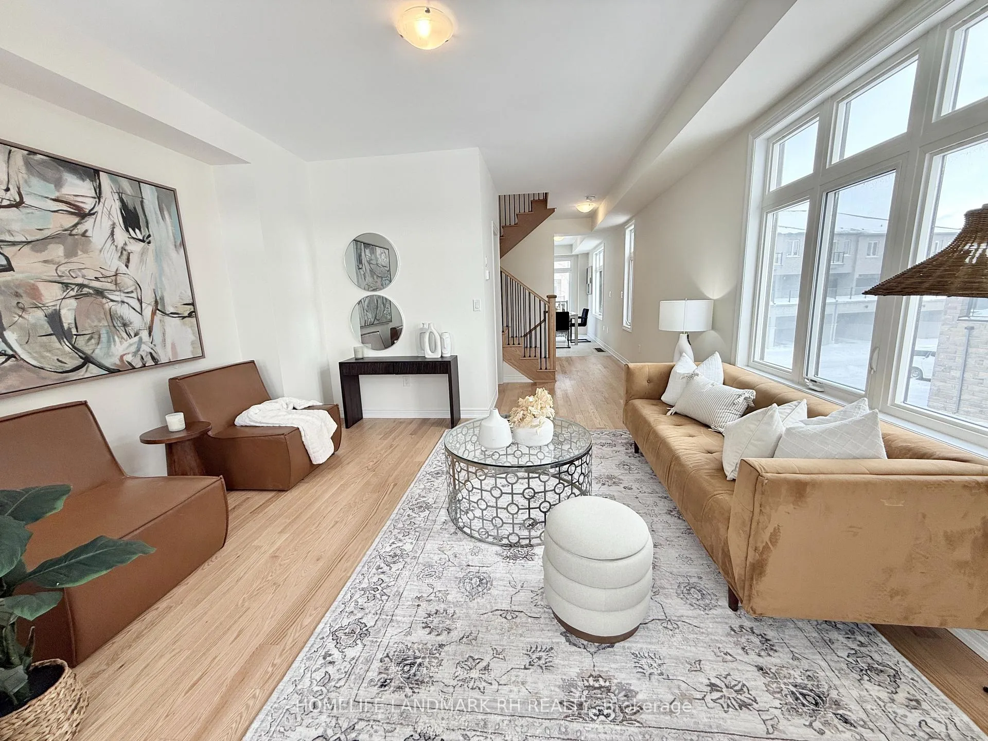 Photo 7 of 187 Berczy Green Drive, Markham, Rural Markham — HOMEH