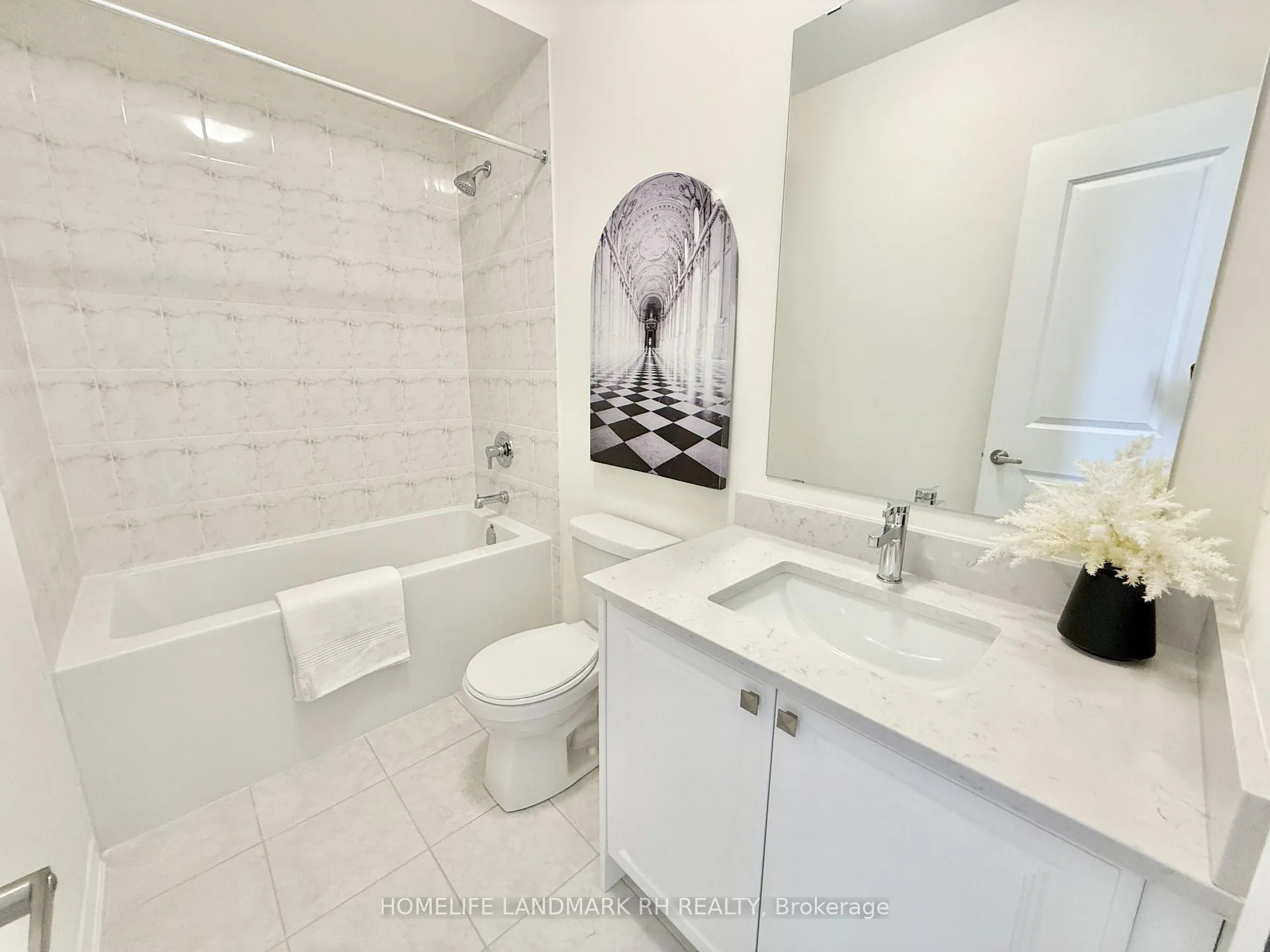 Photo 15 of 187 Berczy Green Drive, Markham, Rural Markham — HOMEH