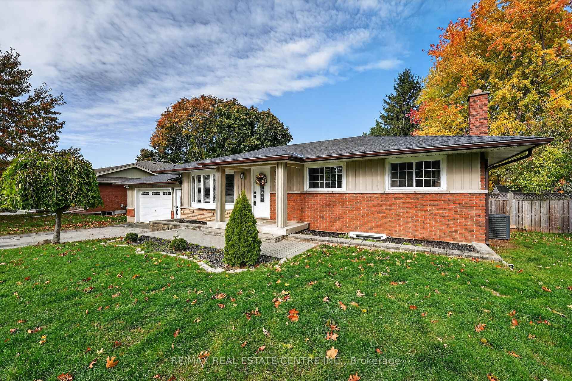 Photo 1 of 23 Pinewood Avenue, Grimsby, Grimsby East — HOMEH