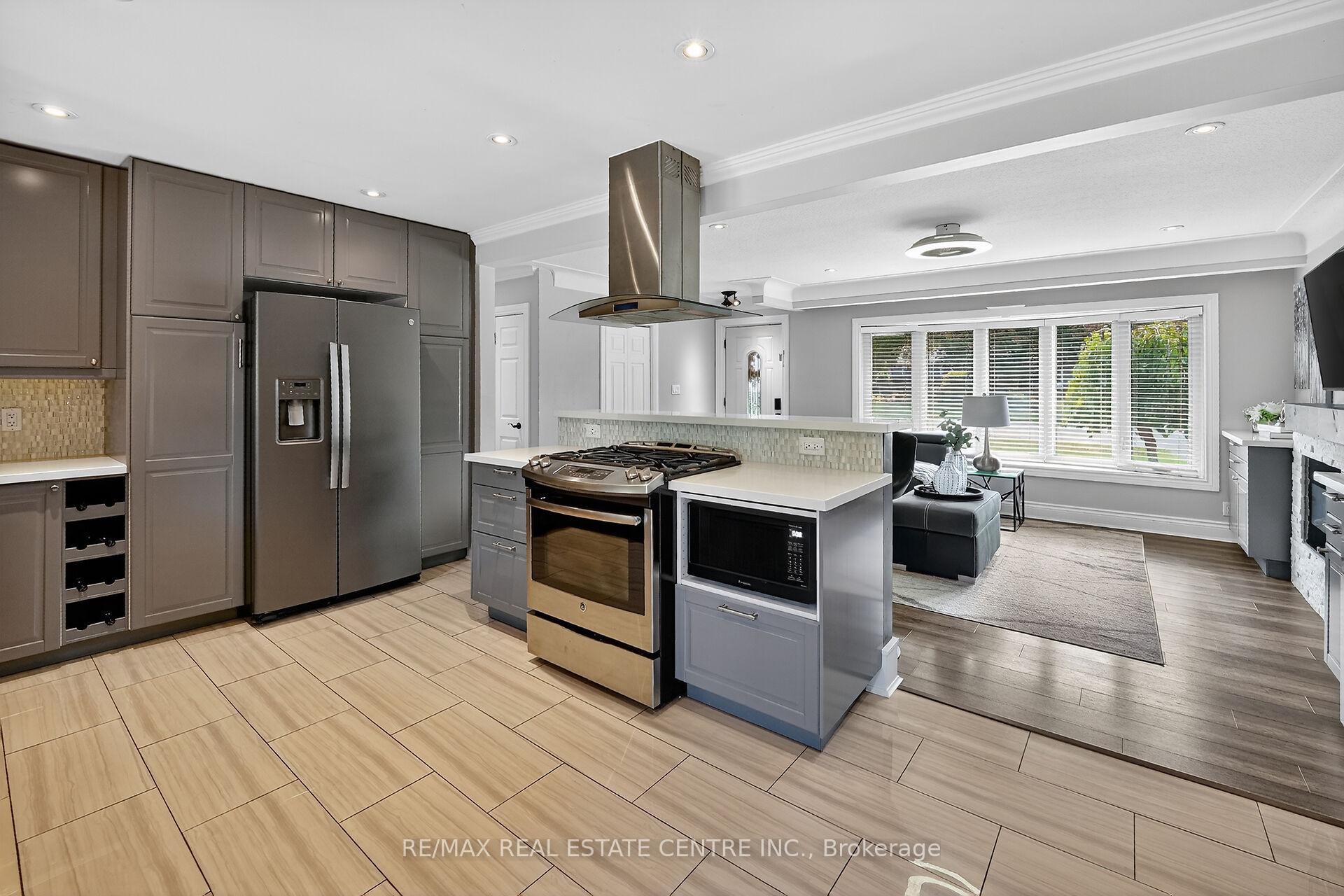 Photo 11 of 23 Pinewood Avenue, Grimsby, Grimsby East — HOMEH
