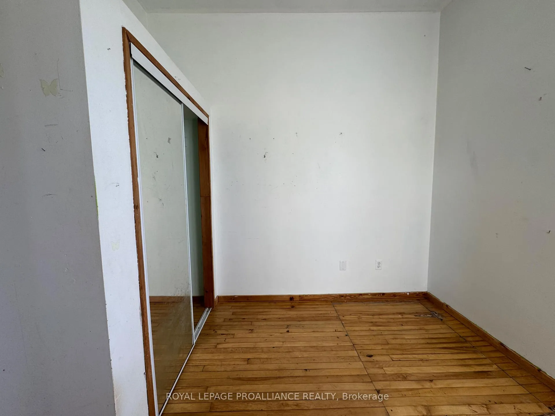 Photo 12 of 3085 Queensborough Road E, Madoc — HOMEH