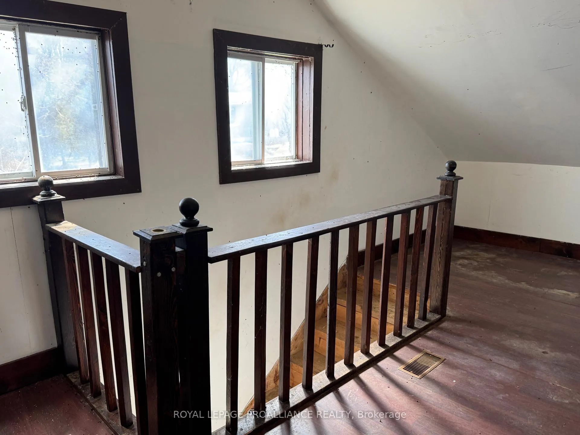 Photo 19 of 3085 Queensborough Road E, Madoc — HOMEH