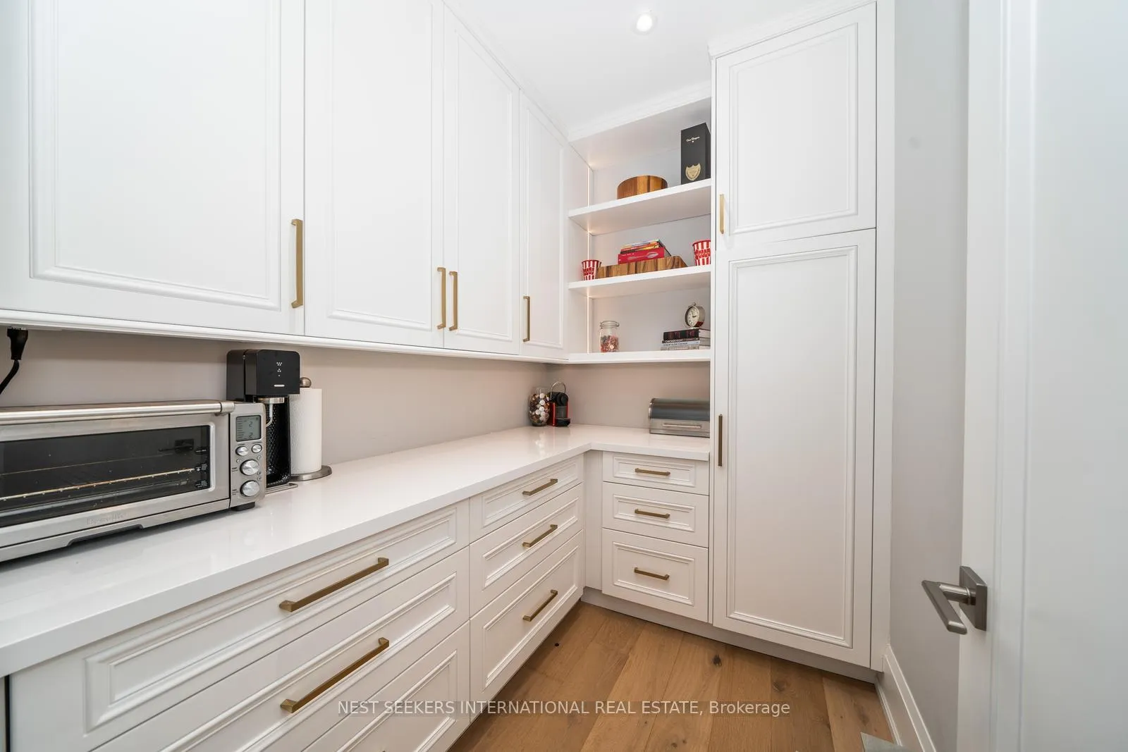 Photo 11 of 172 Nobleton Lakes Drive, King, Nobleton — HOMEH