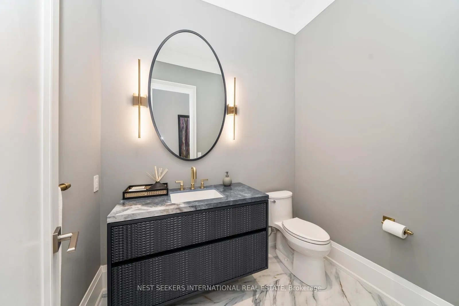 Photo 20 of 172 Nobleton Lakes Drive, King, Nobleton — HOMEH