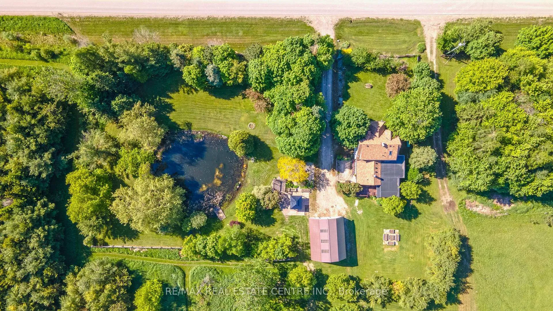 Photo 1 of 384323 20 Side Road, Amaranth, Rural Amaranth — HOMEH
