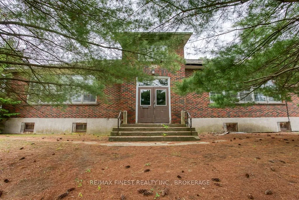 Photo 1 of 1455 Mountain Grove Road, Frontenac, Frontenac Centre — HOMEH