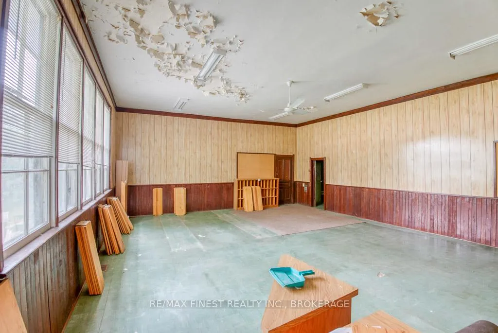 Photo 7 of 1455 Mountain Grove Road, Frontenac, Frontenac Centre — HOMEH