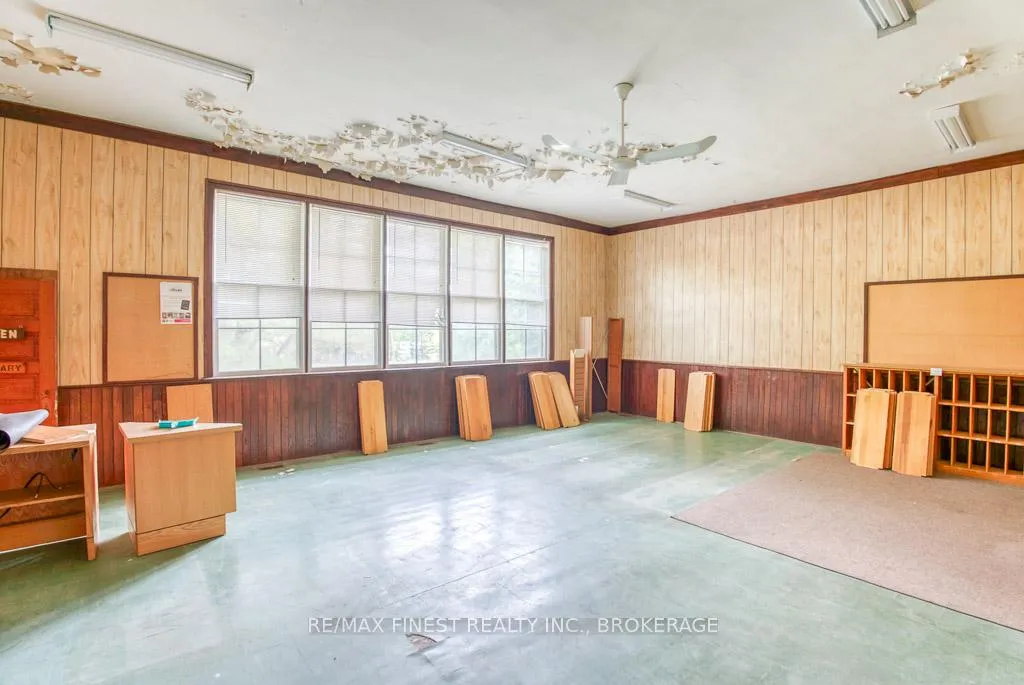 Photo 8 of 1455 Mountain Grove Road, Frontenac, Frontenac Centre — HOMEH