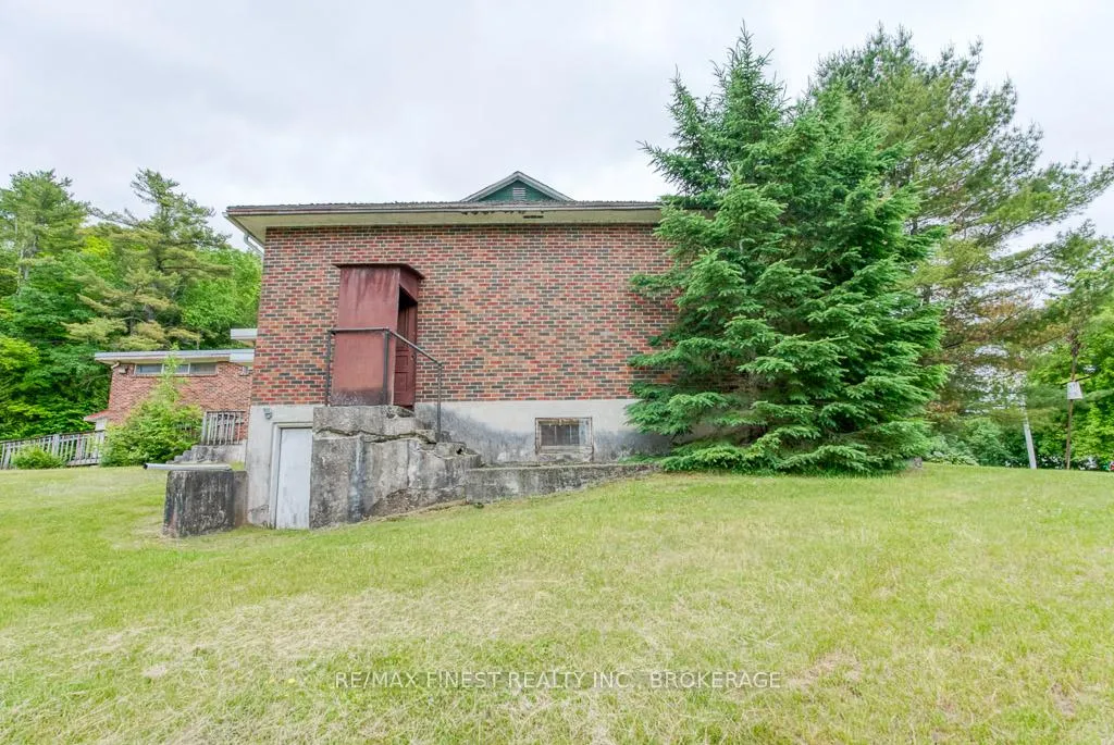 Photo 27 of 1455 Mountain Grove Road, Frontenac, Frontenac Centre — HOMEH